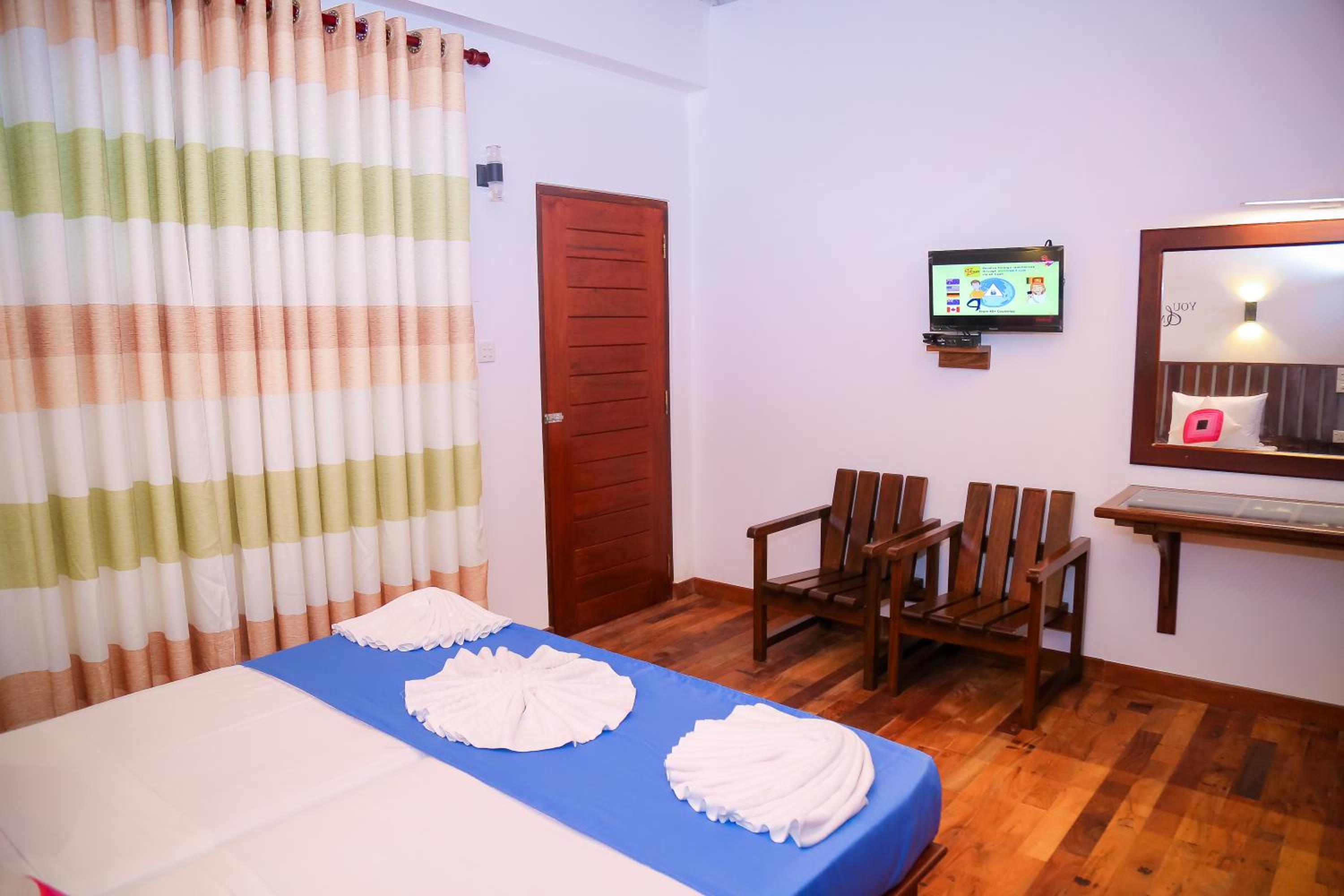 Budget Double Room photo 2