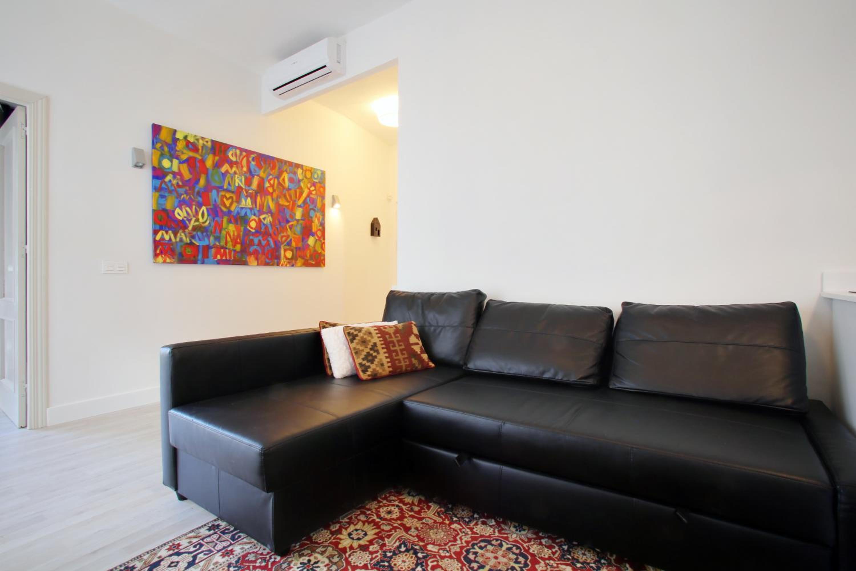 Apartamento con Balcón