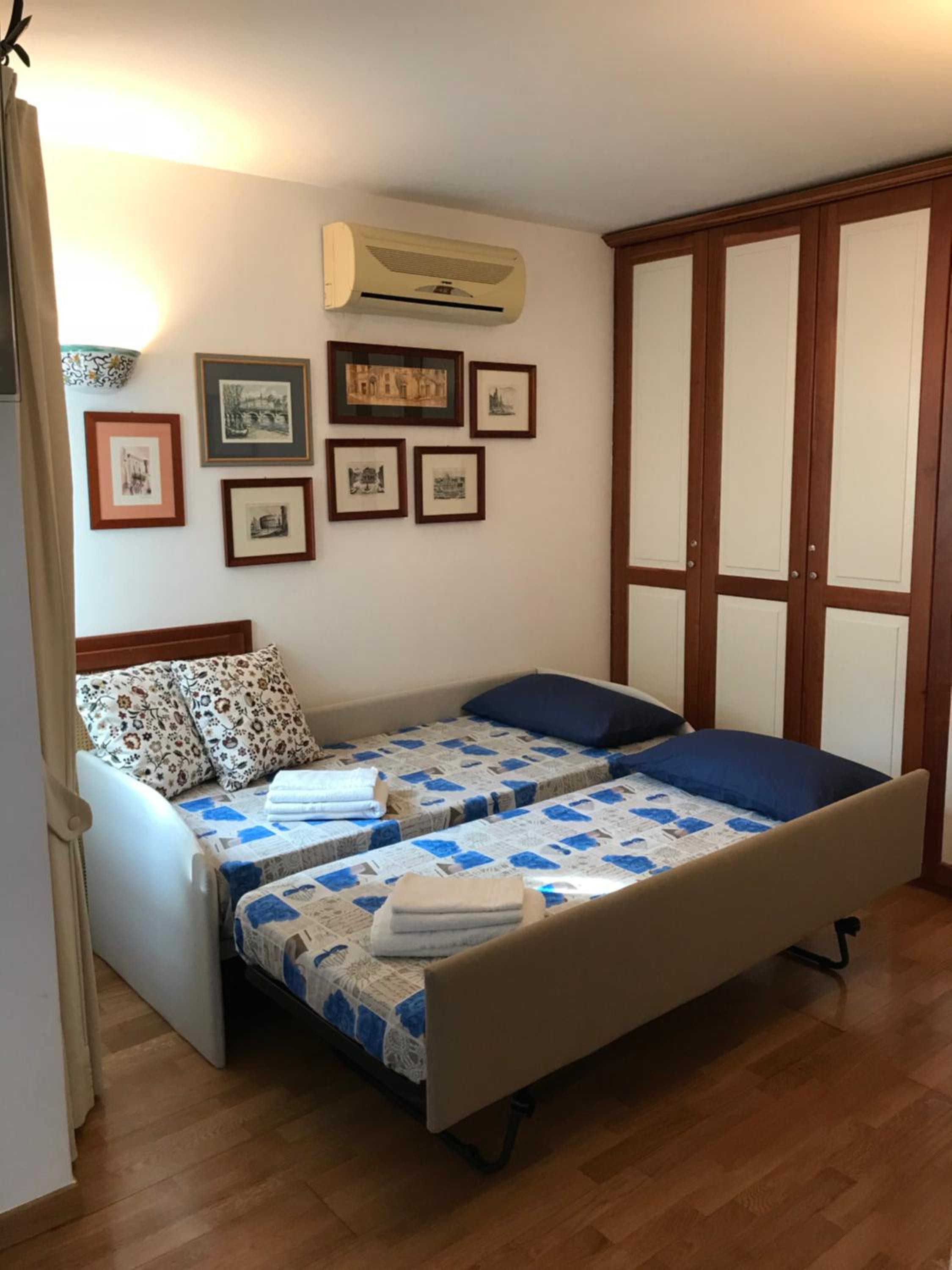 Luxury Quadruple Room photo 3