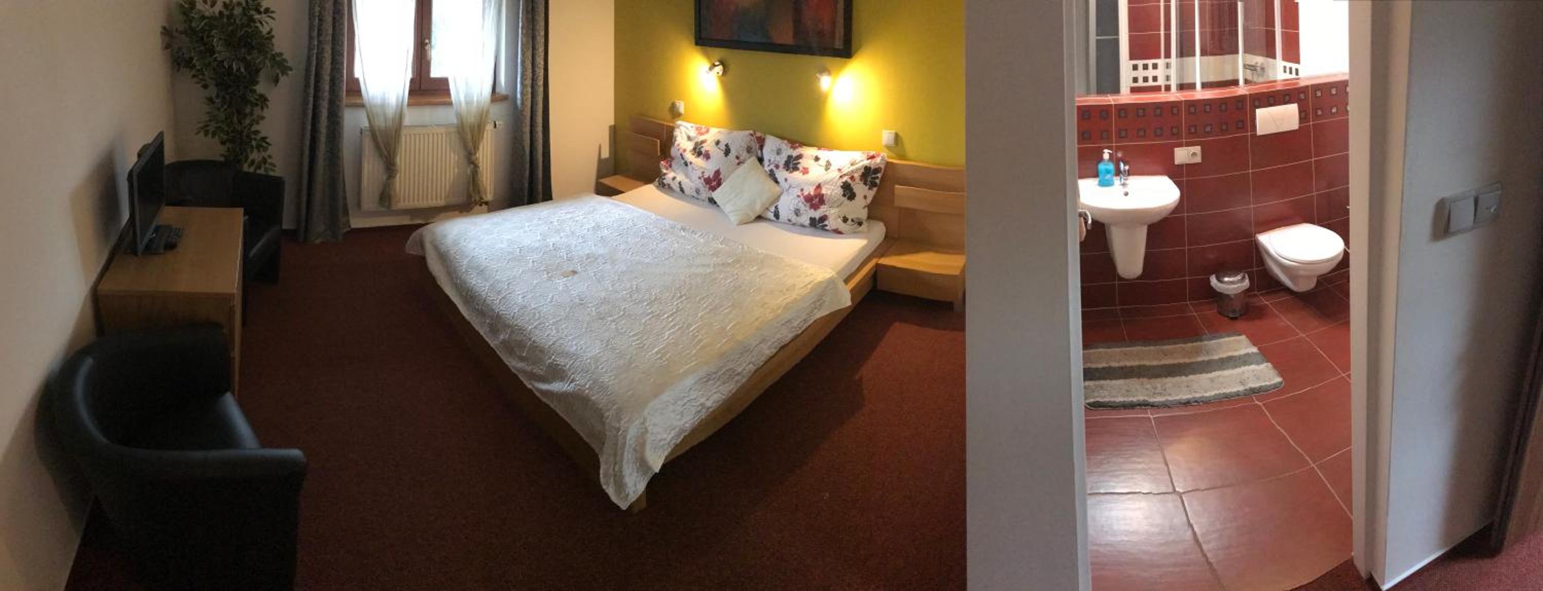 Double Room photo 3