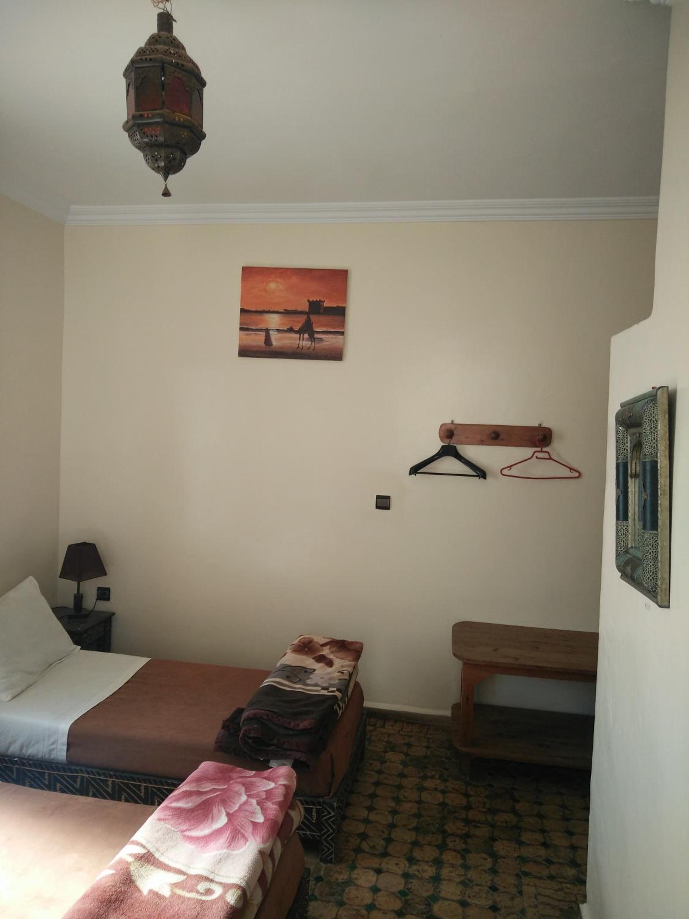 Triple Room with Private Bathroom - Photo 7