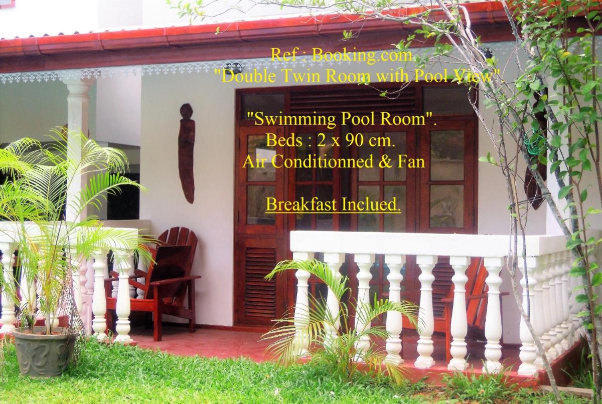 Double or Twin Room with Pool View photo 2