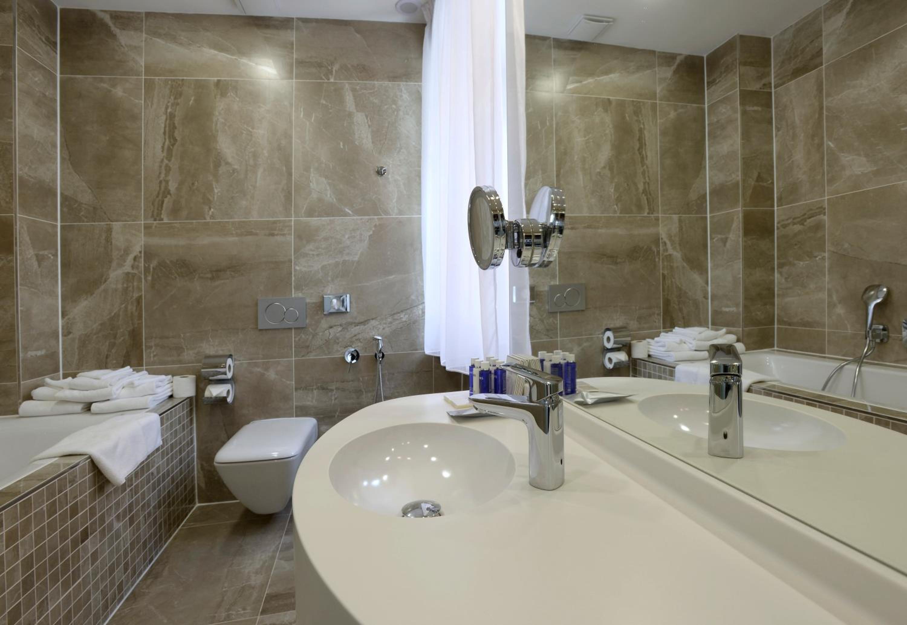 Deluxe Suite - Depandance - Panská Street - Photo 10
