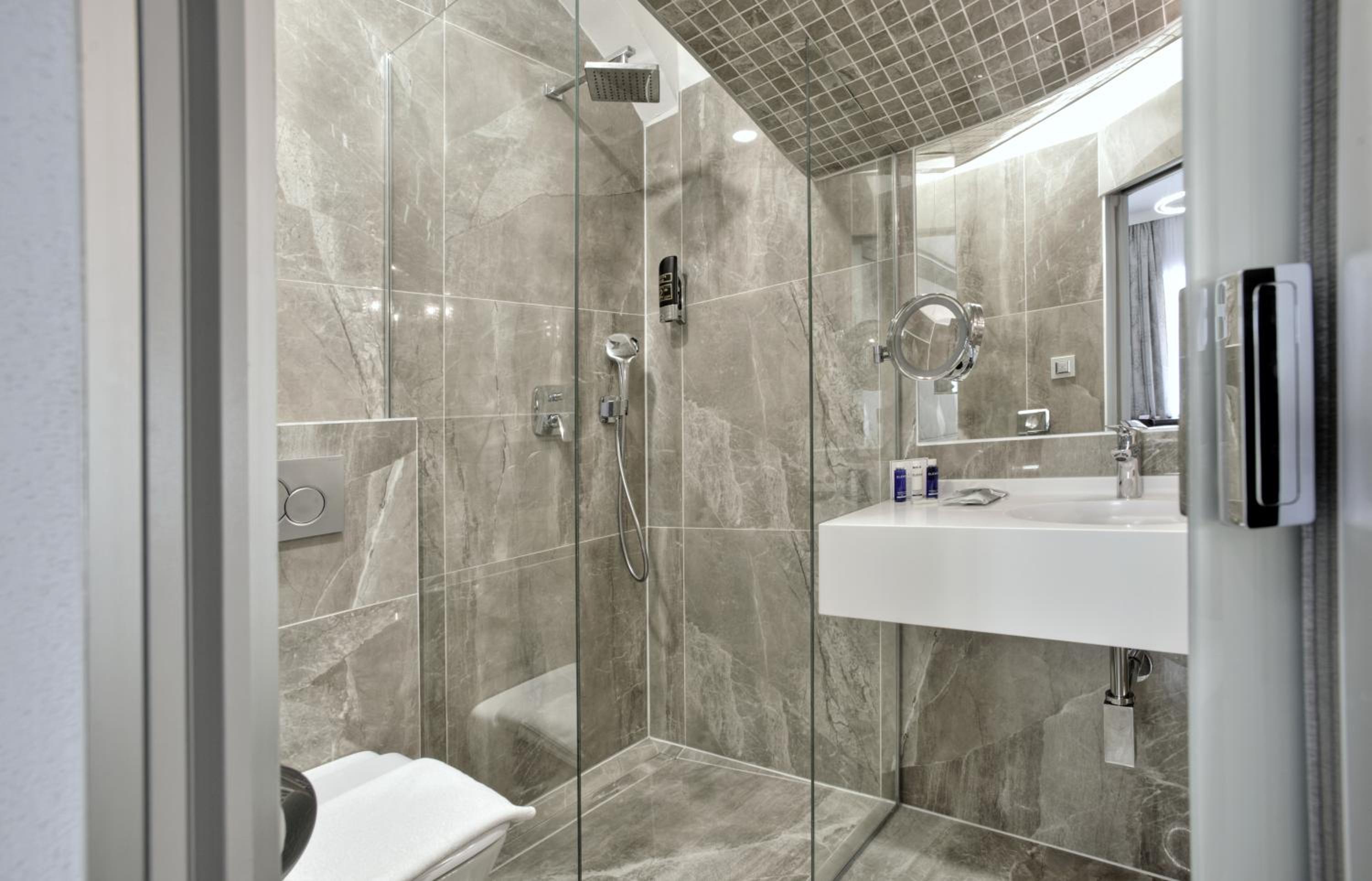 Deluxe Suite - Depandance - Panská Street - Photo 8