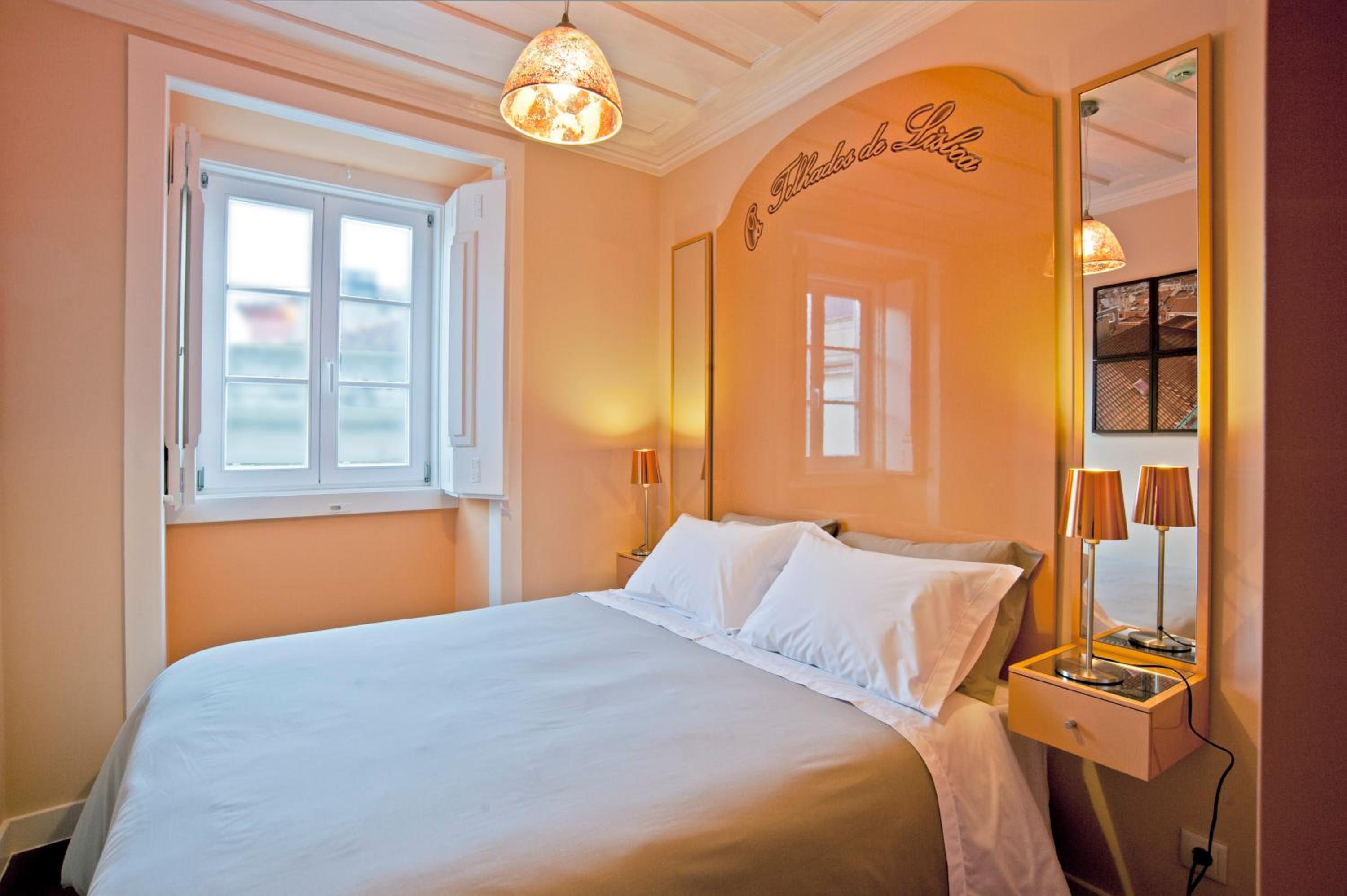 Two-Bedroom Apartment - Garden View