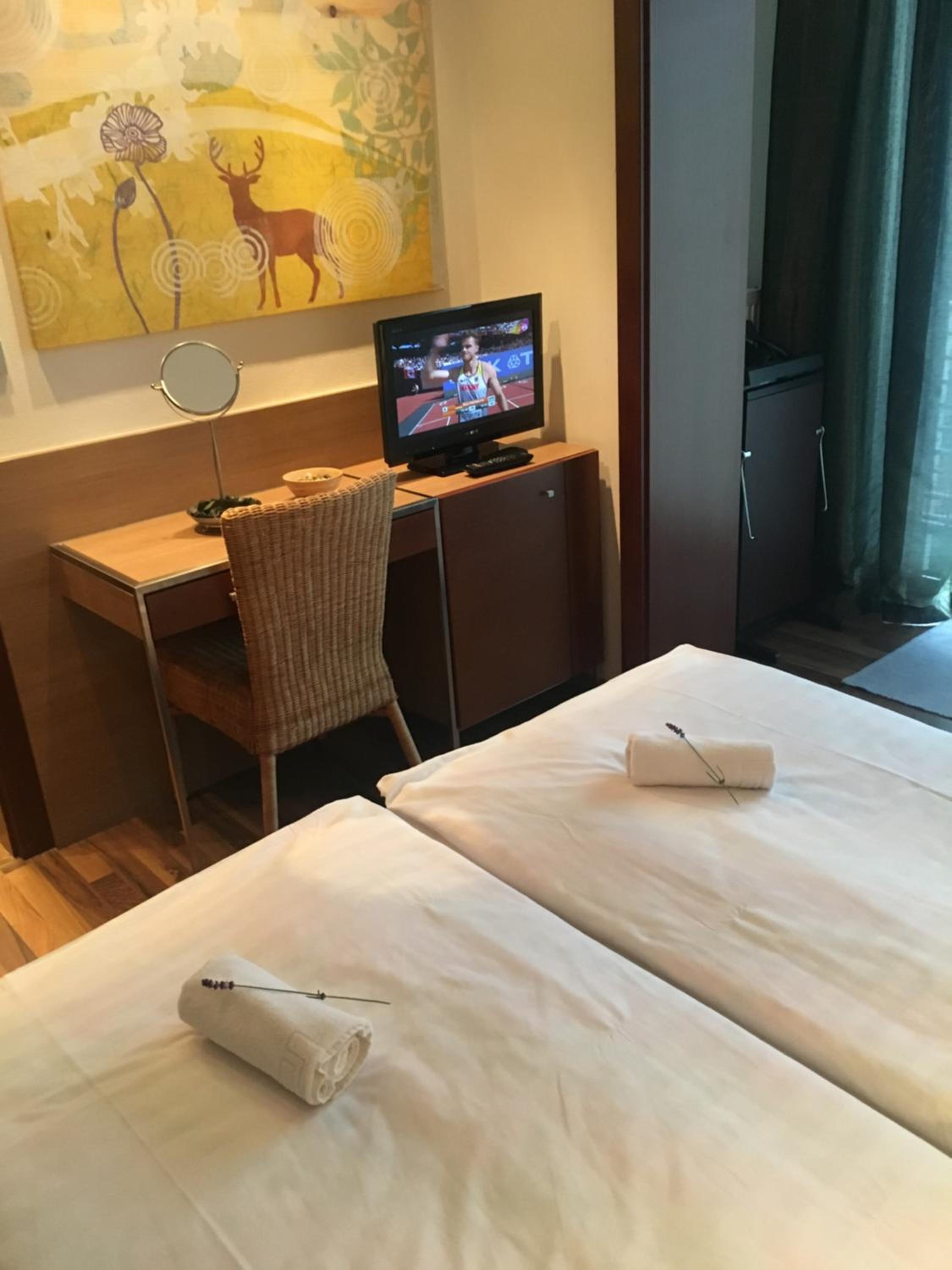 Double or Twin Room with Garden View photo 2