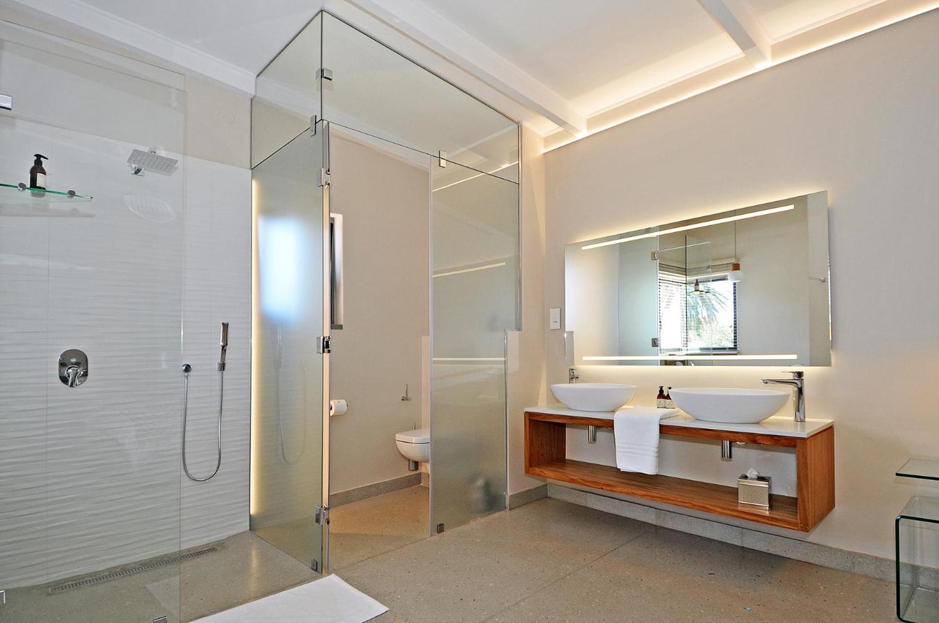 Large Double or Twin Room - Photo 3