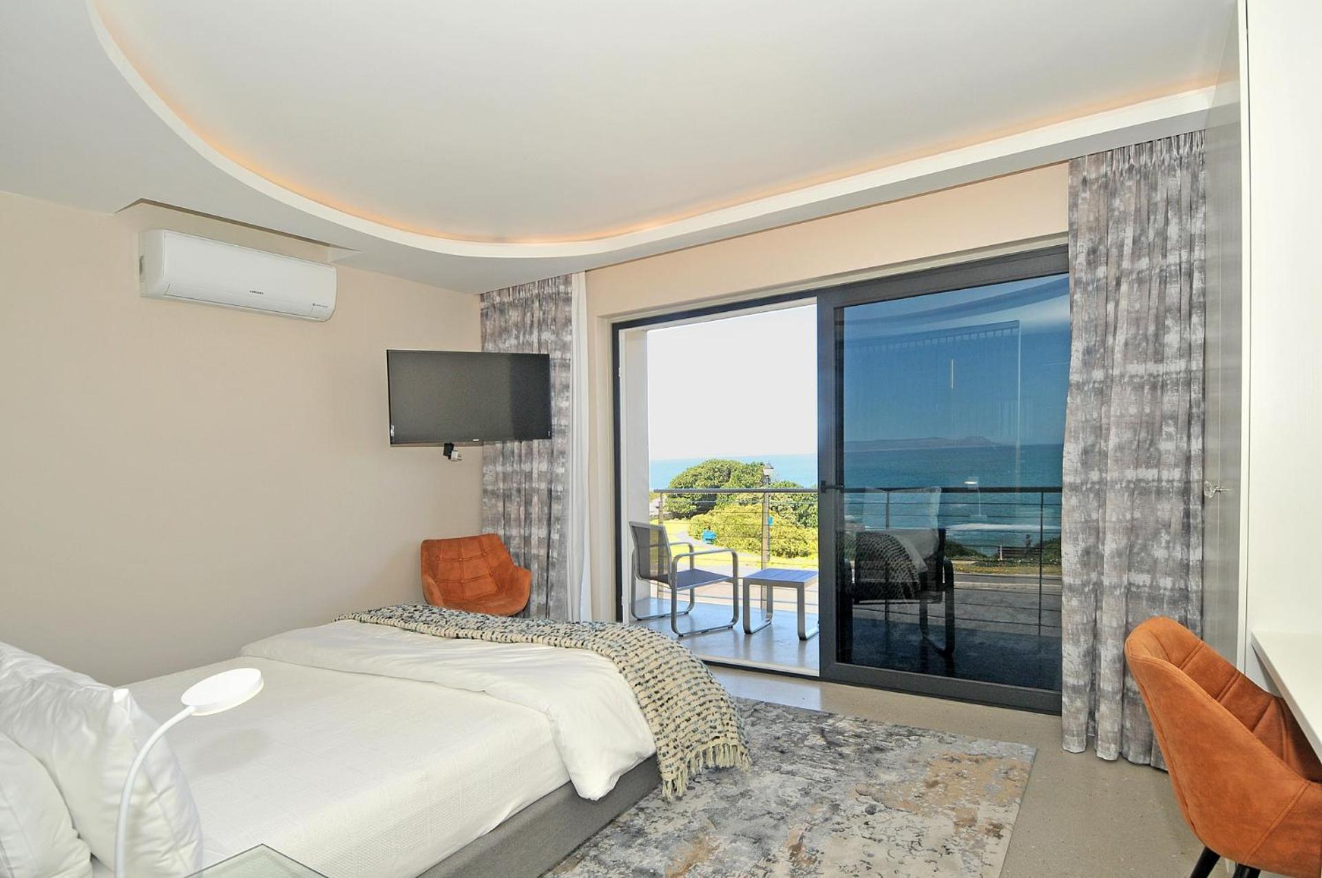 Deluxe Double Room with Balcony and Sea View - Photo 5