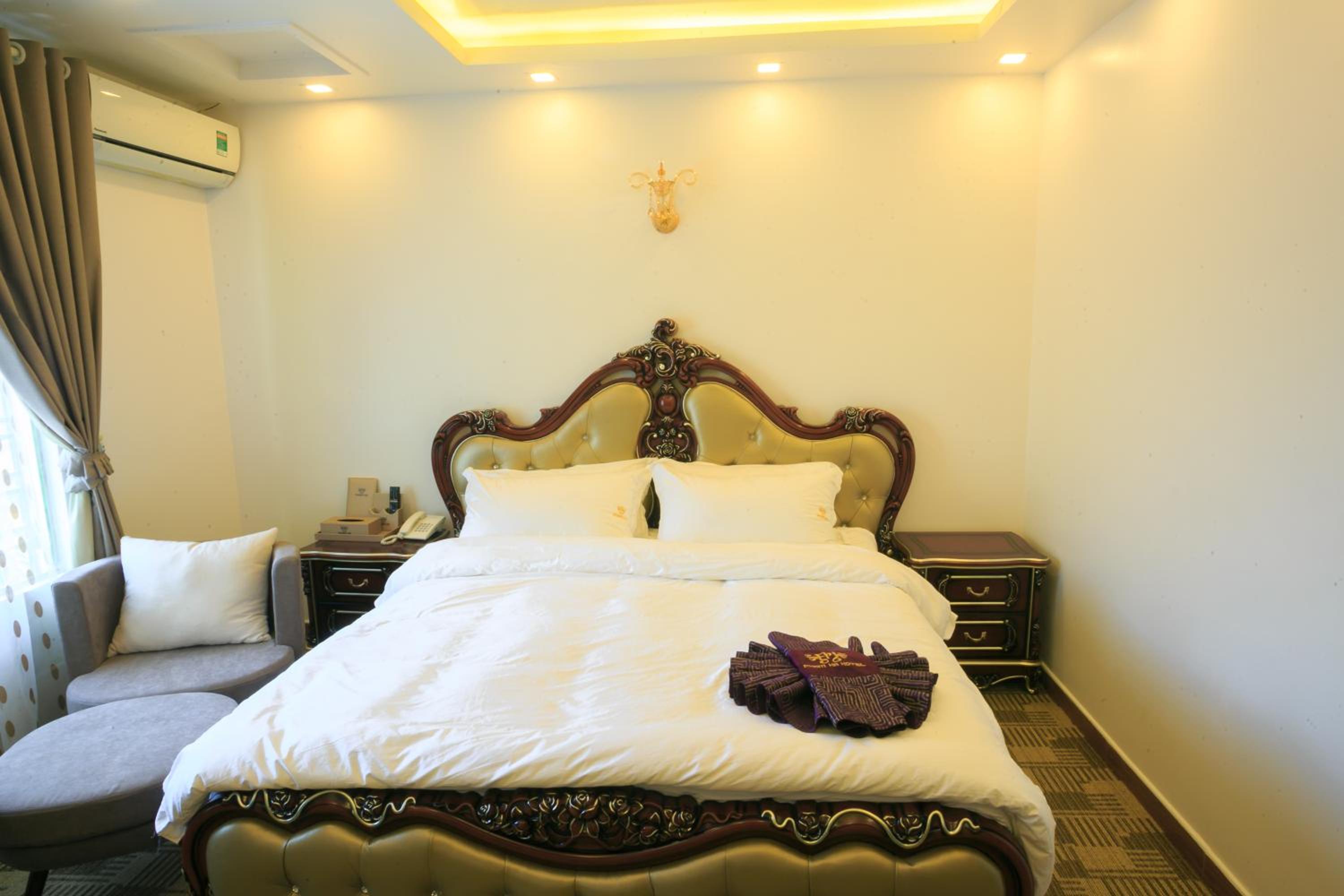 Superior Queen Room
