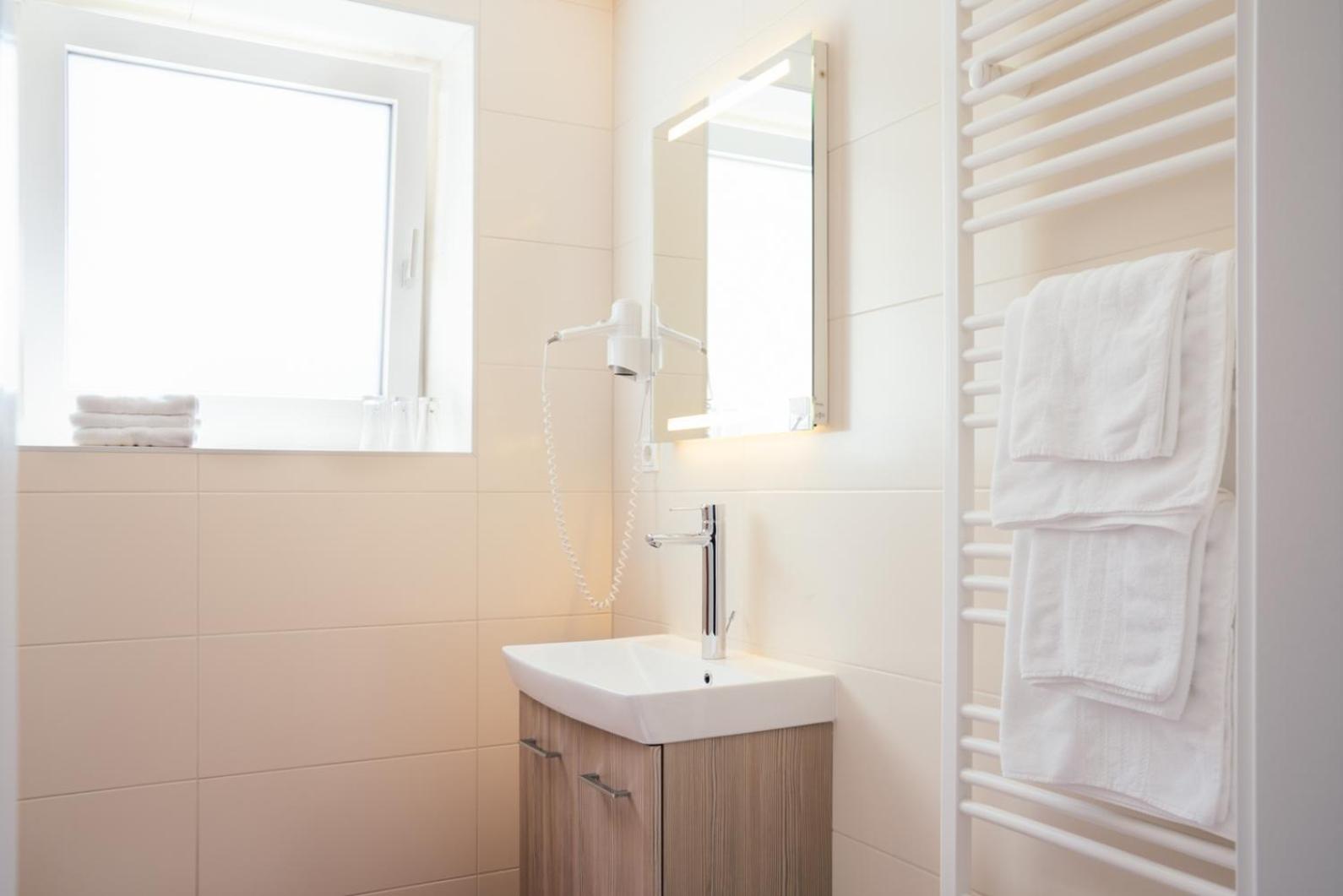 Superior Double Room - Photo 5