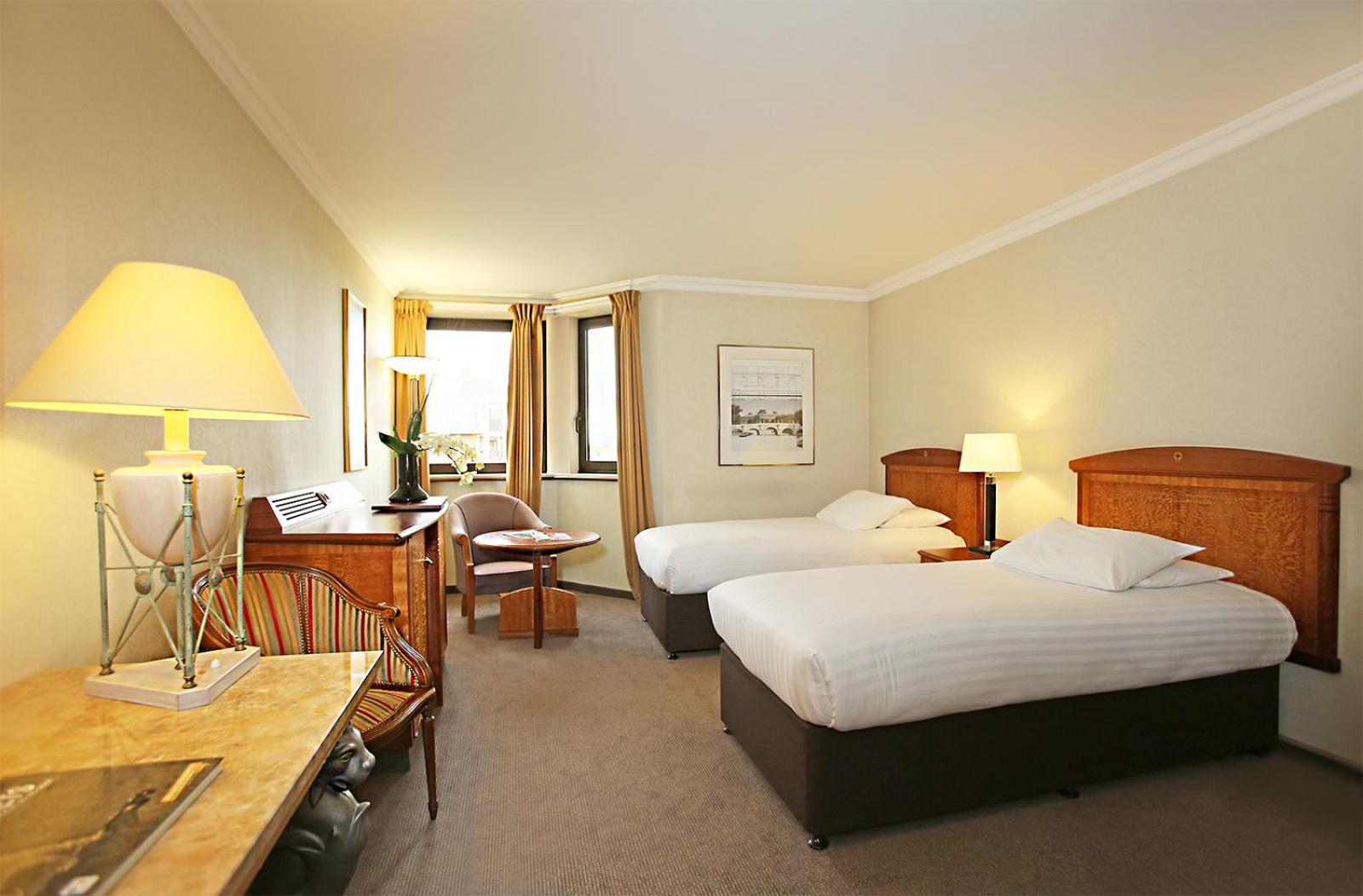 Standard Twin Room - Photo 1