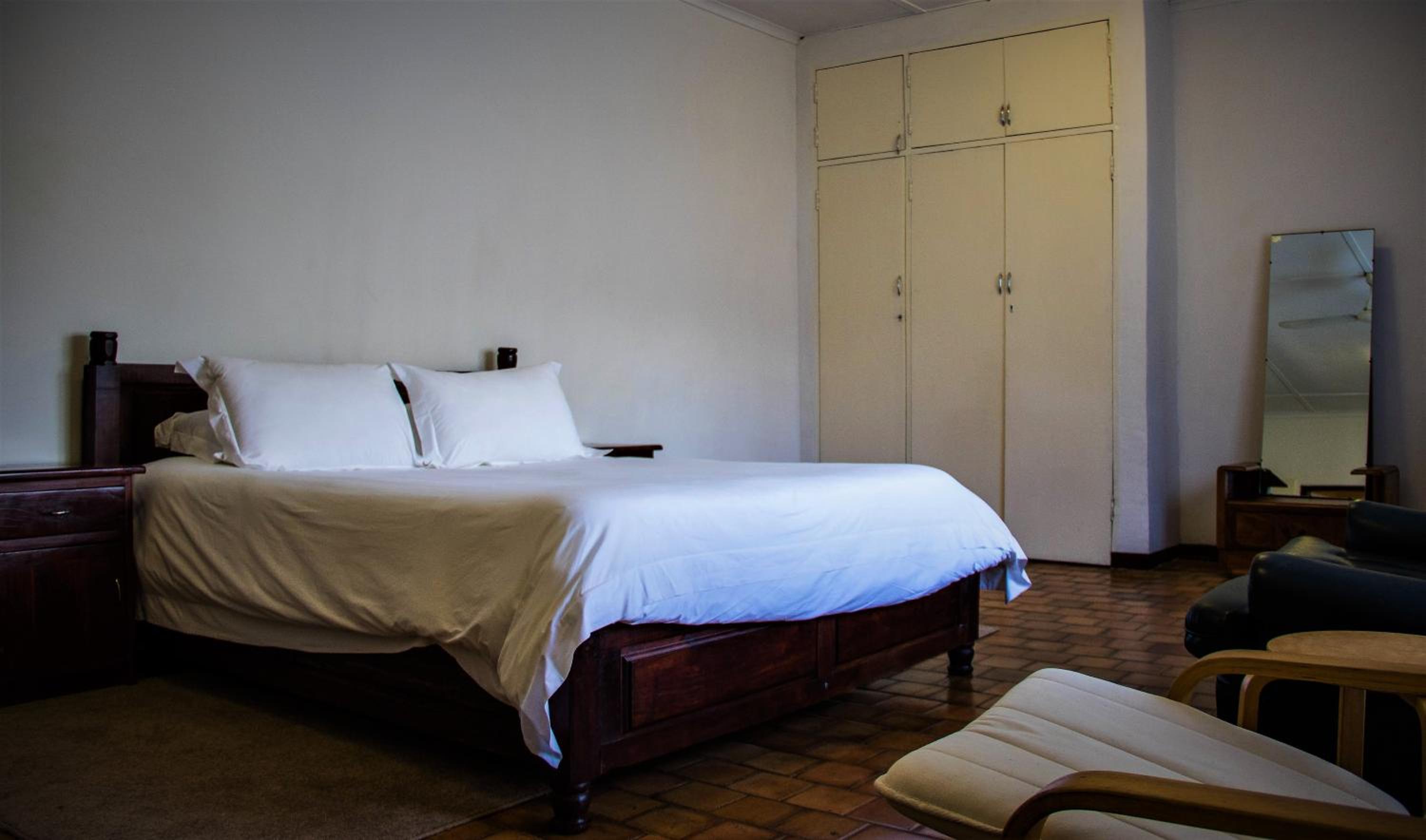 Double Room With Private Bathroom photo 3