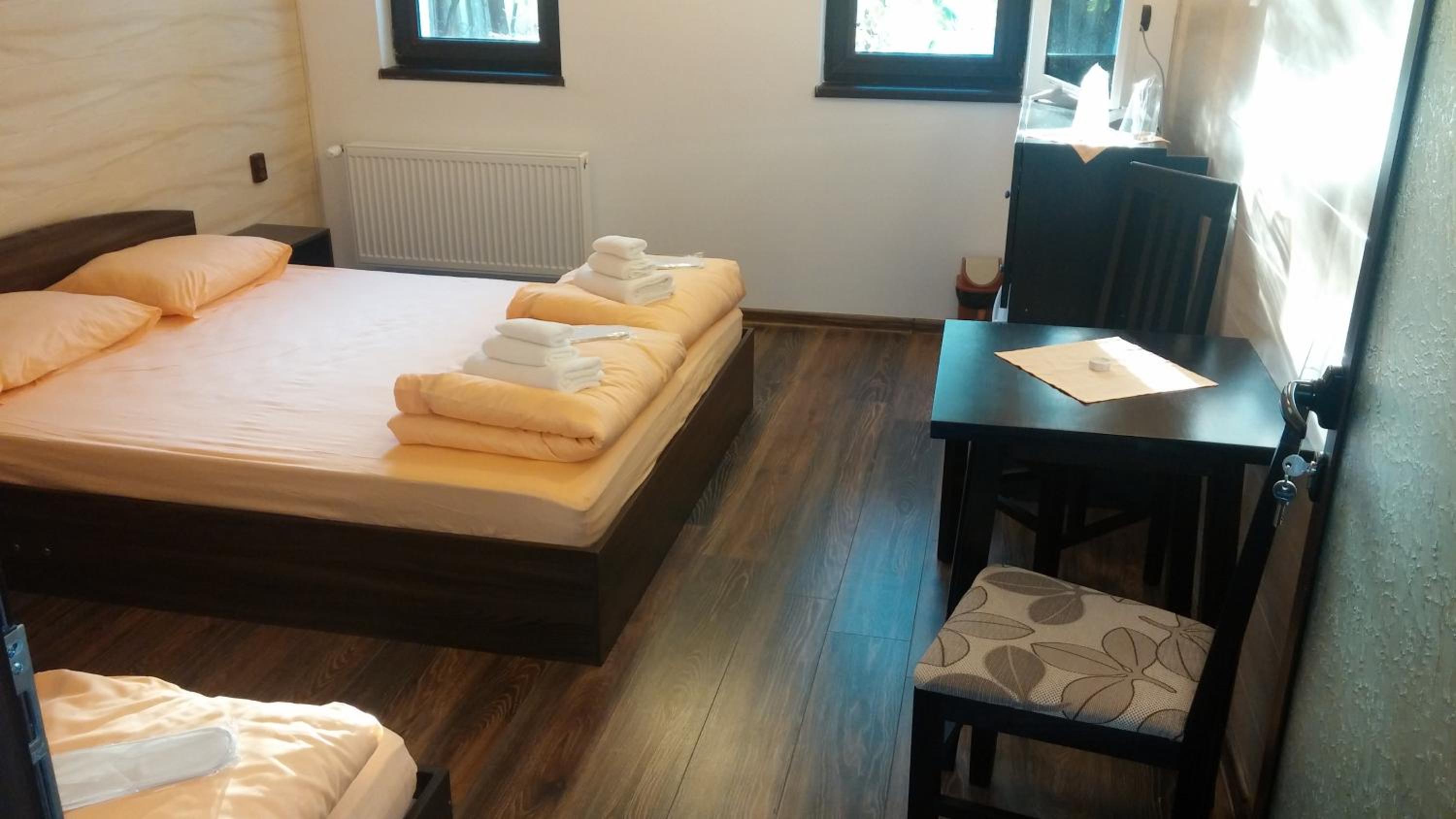 Classic Triple Room - Photo 3