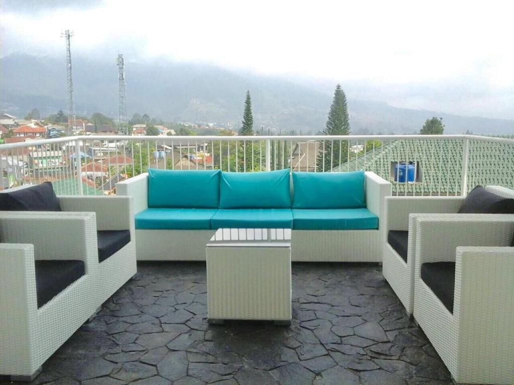 Villa with Private Pool - Photo 16