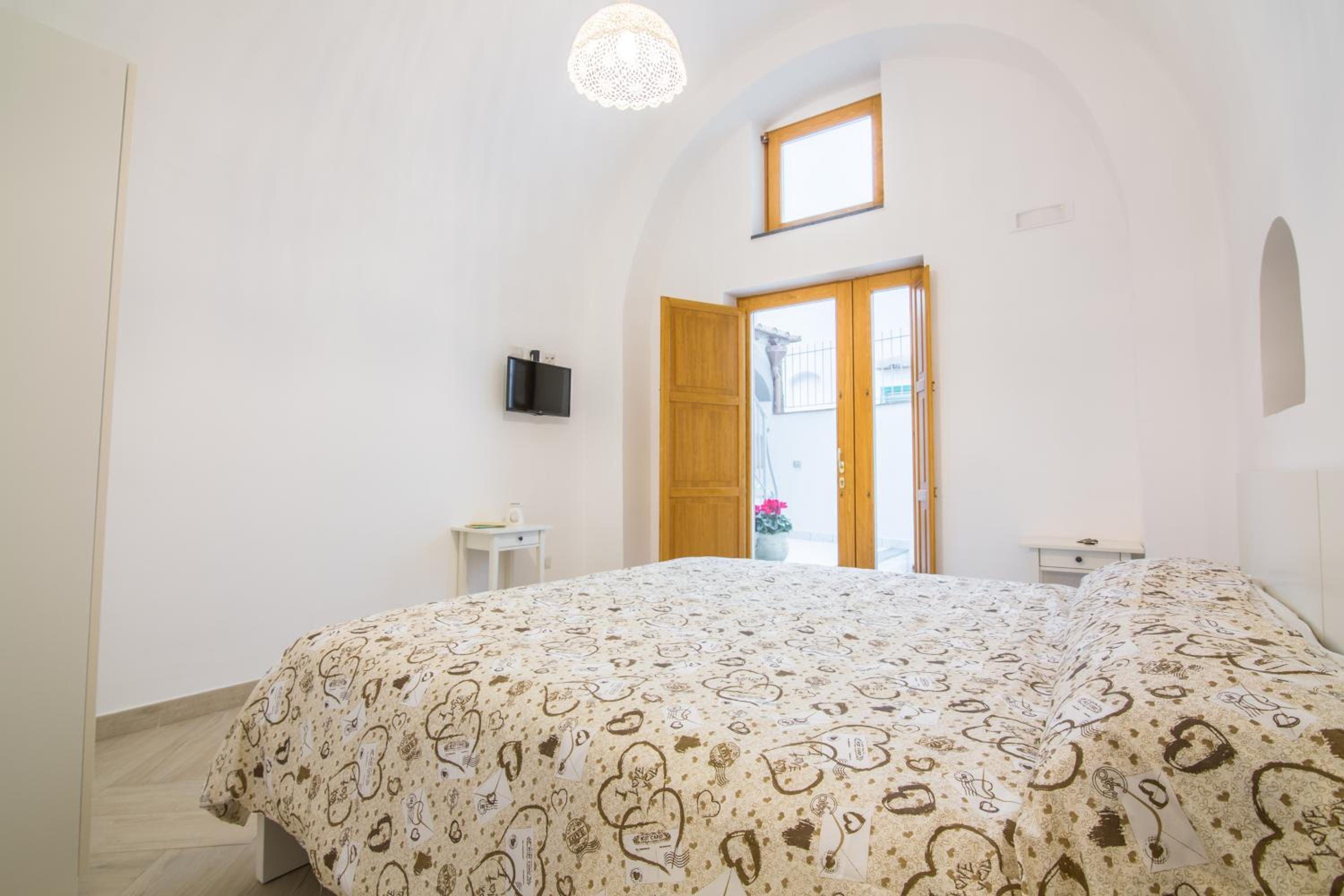 Standard Double Room photo 3