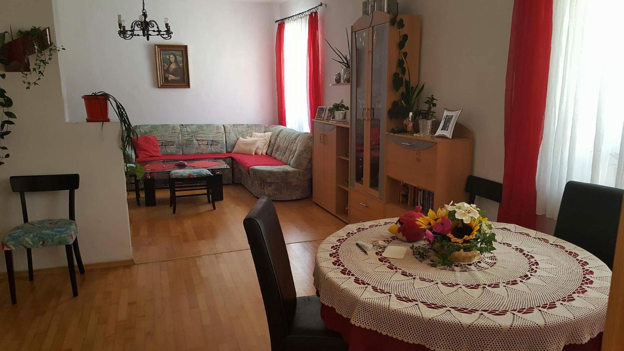 Deluxe Apartment photo 3