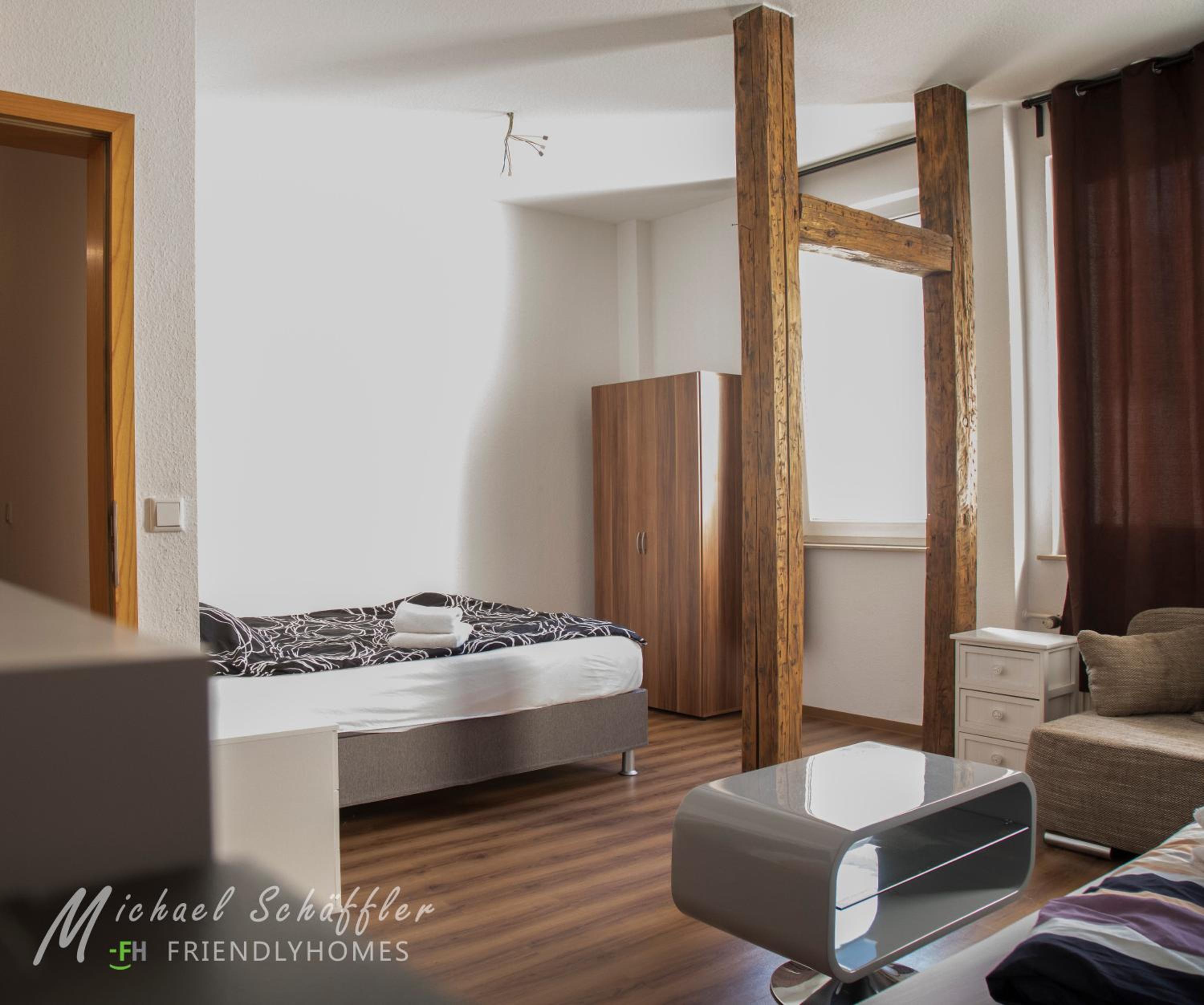 Double Room with Shared Bathroom photo 2