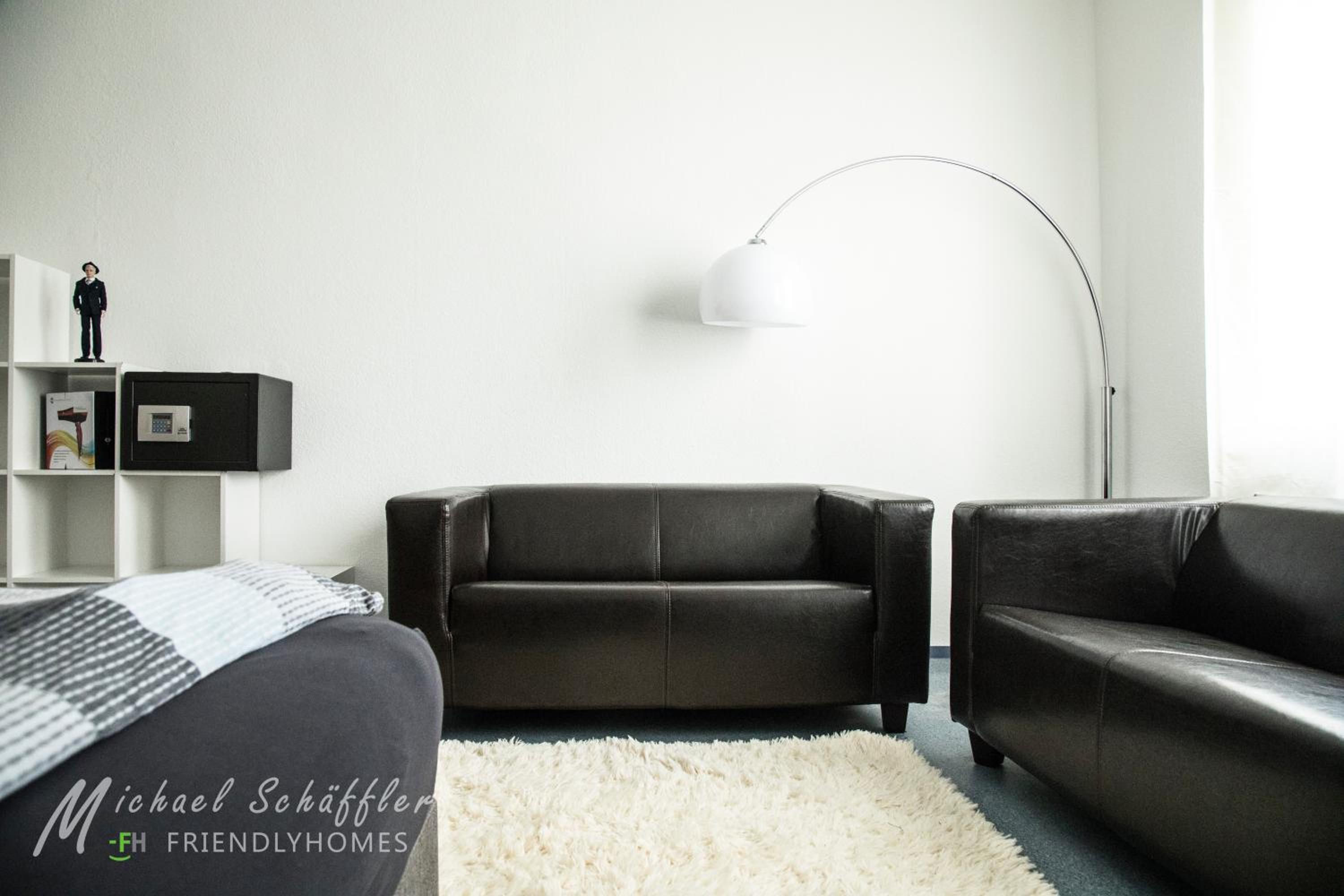 Apartment photo 2