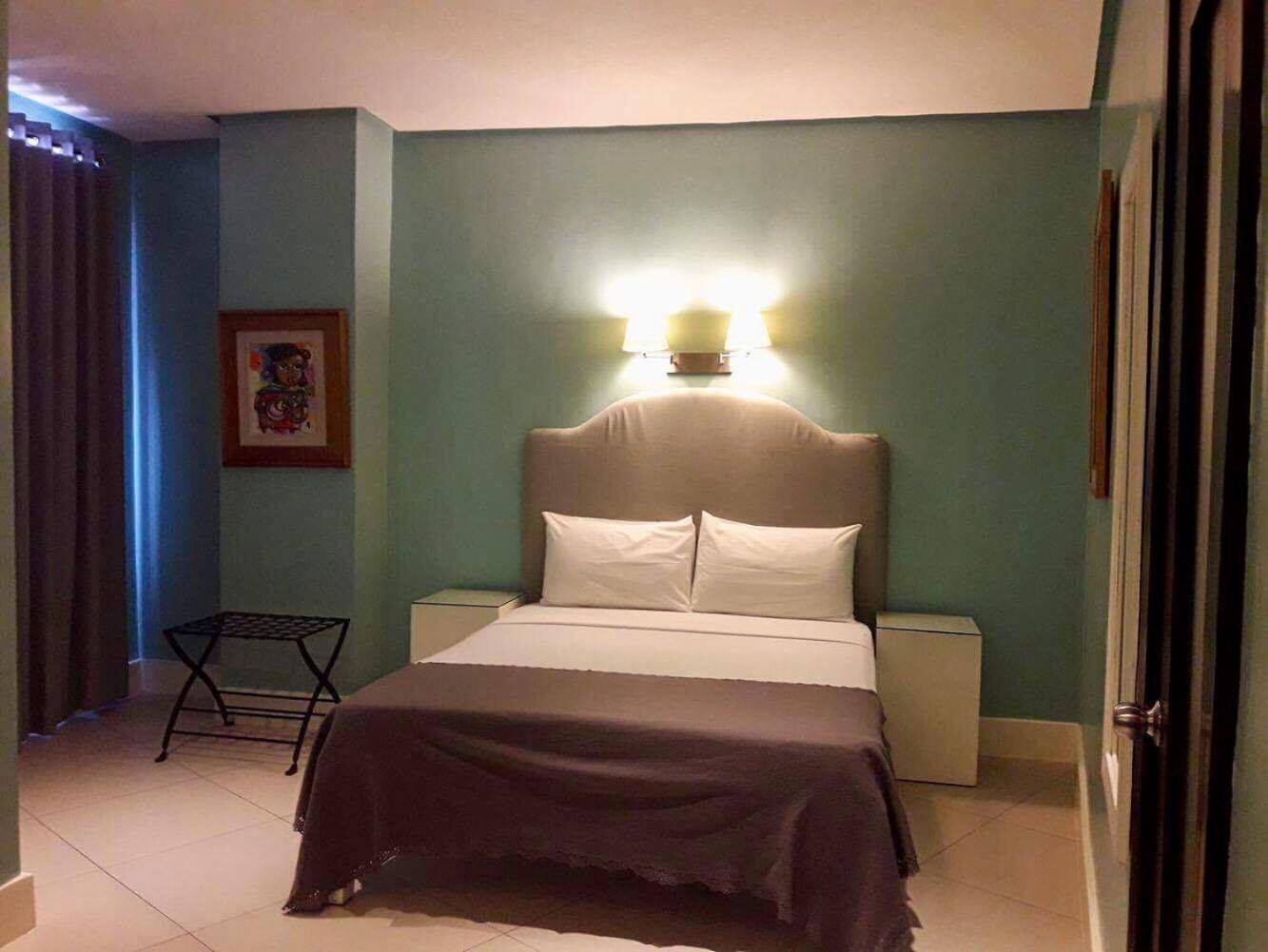 Deluxe Queen Room photo 1