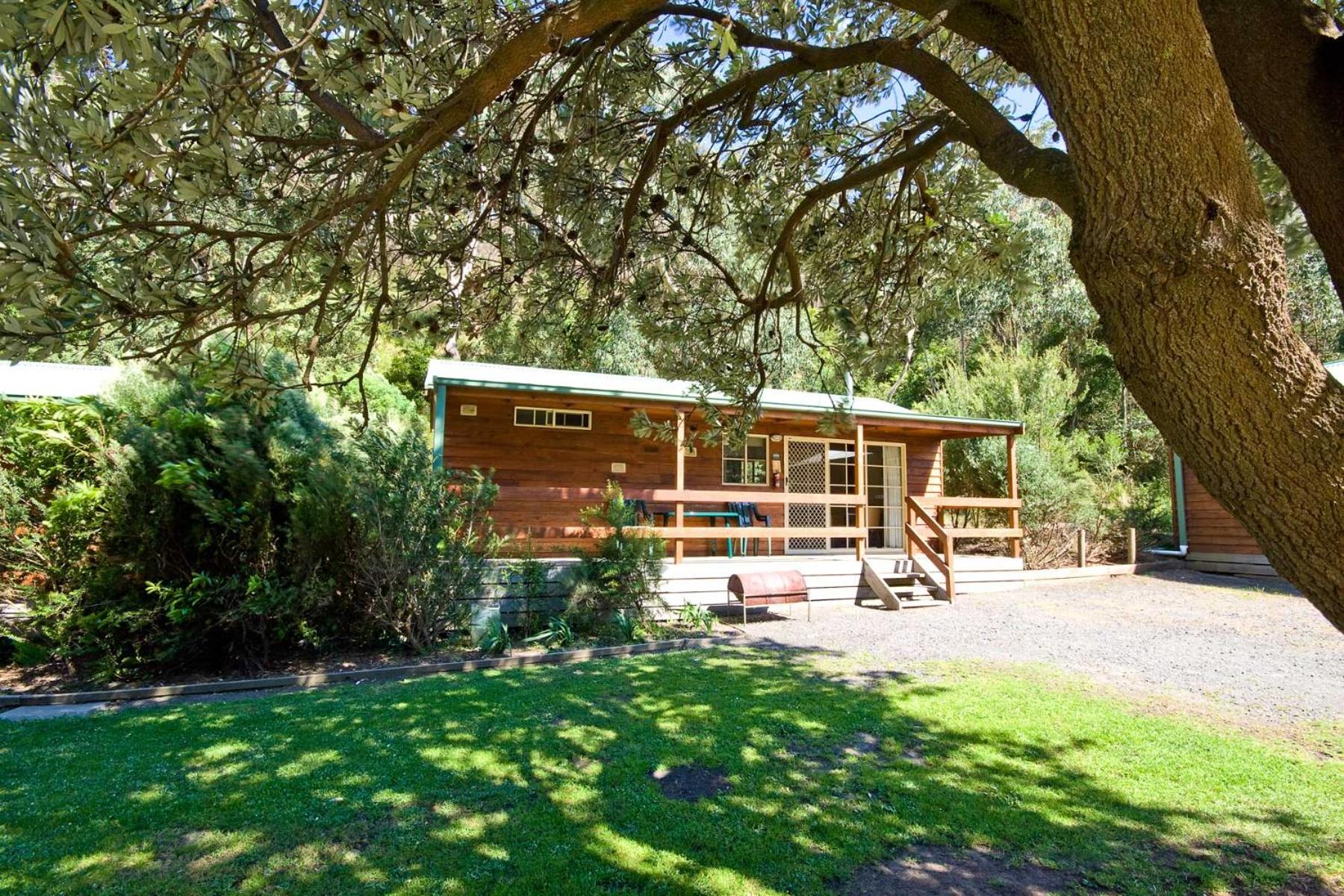 Two-Bedroom Bungalow - Photo 10