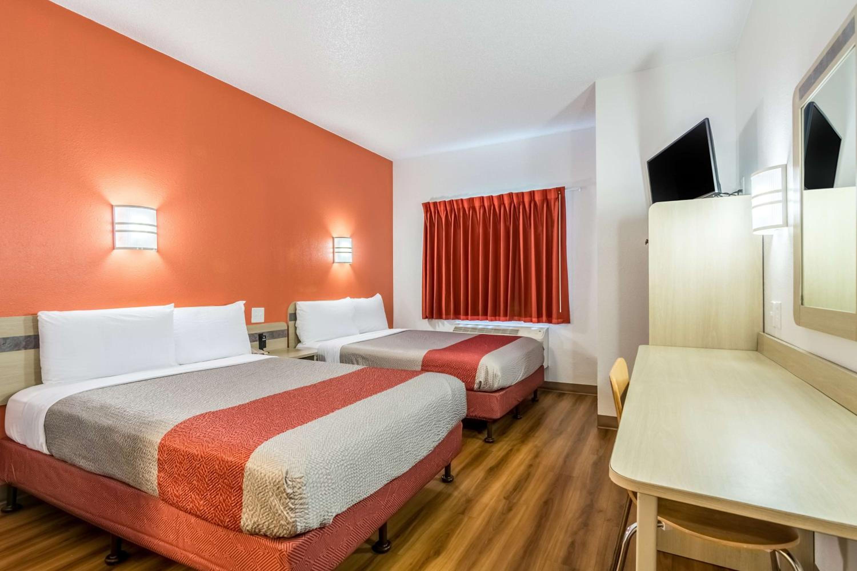 Premium Quadruple Room