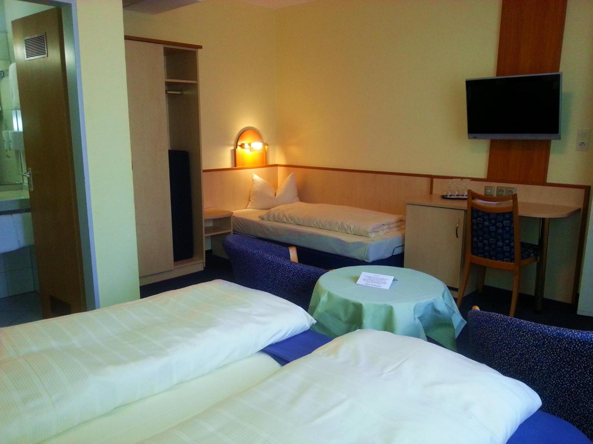 Triple Room - Photo 3