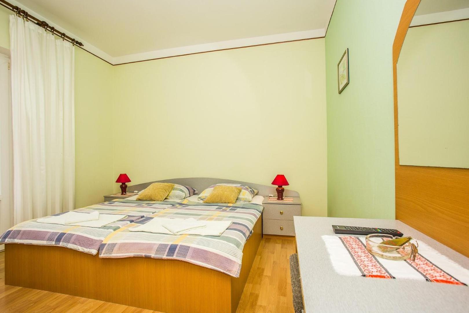 Double Room with Private Bathroom photo 3