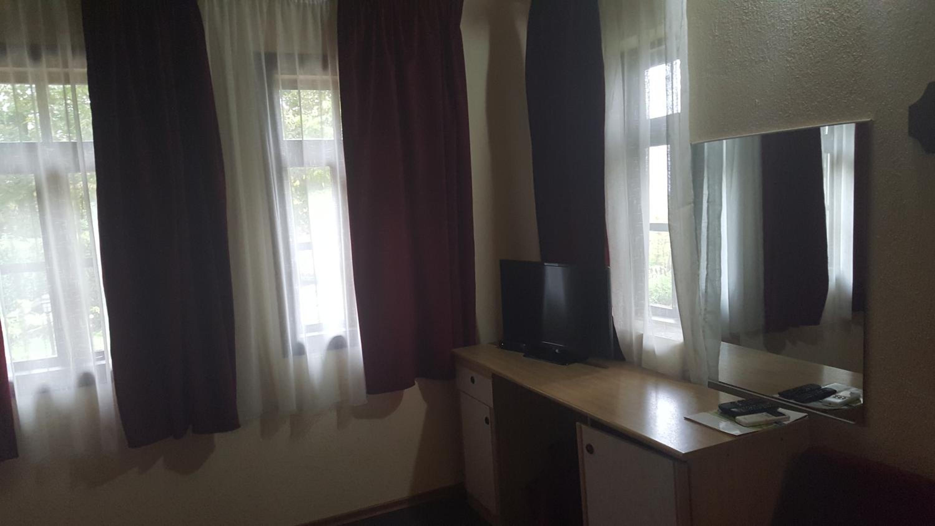 Double Or Twin Room With Mountain View photo 2