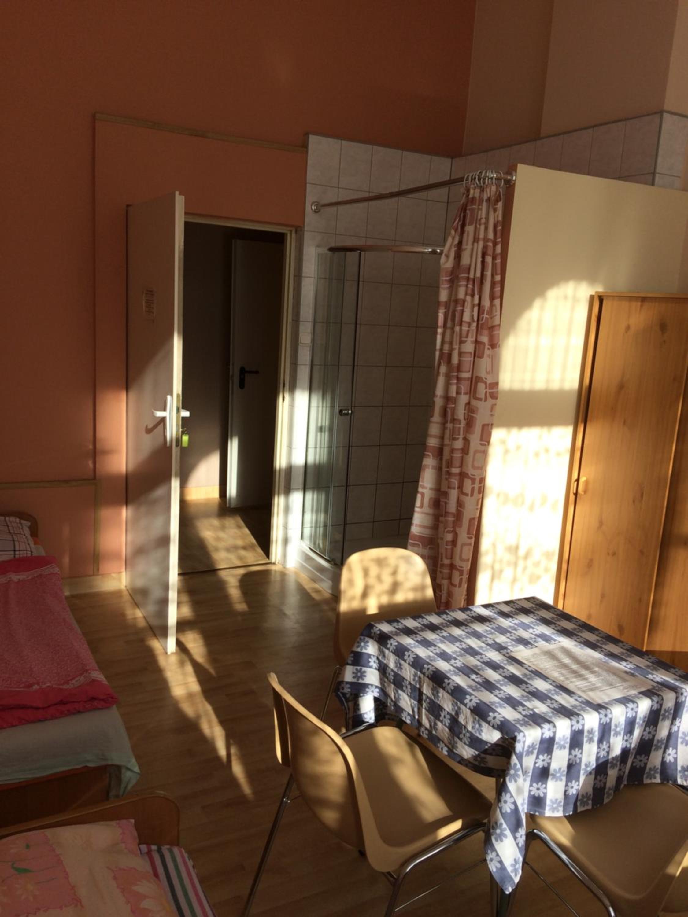 Triple Room with Shower - Photo 3