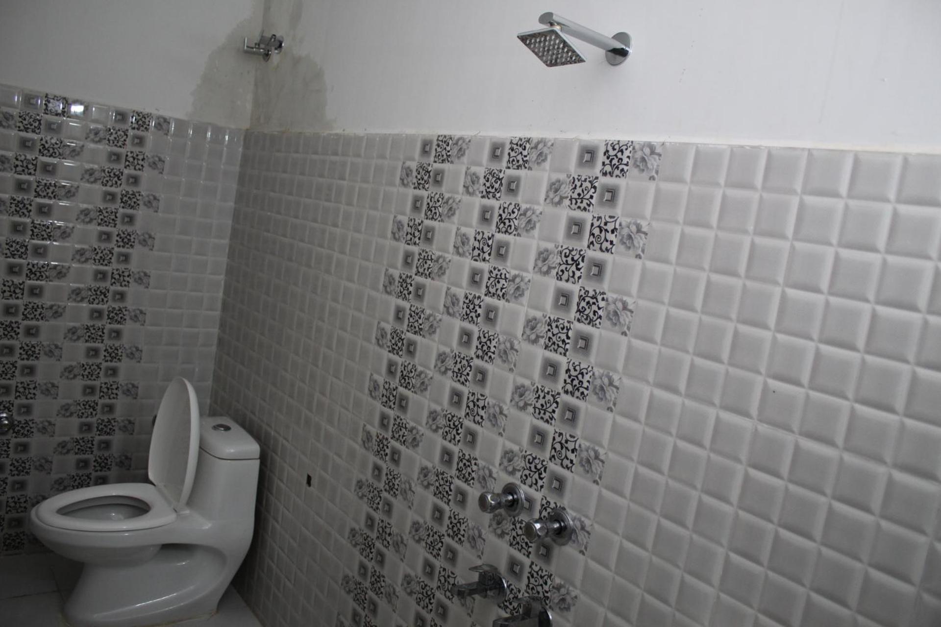 Budget Double Room photo 2