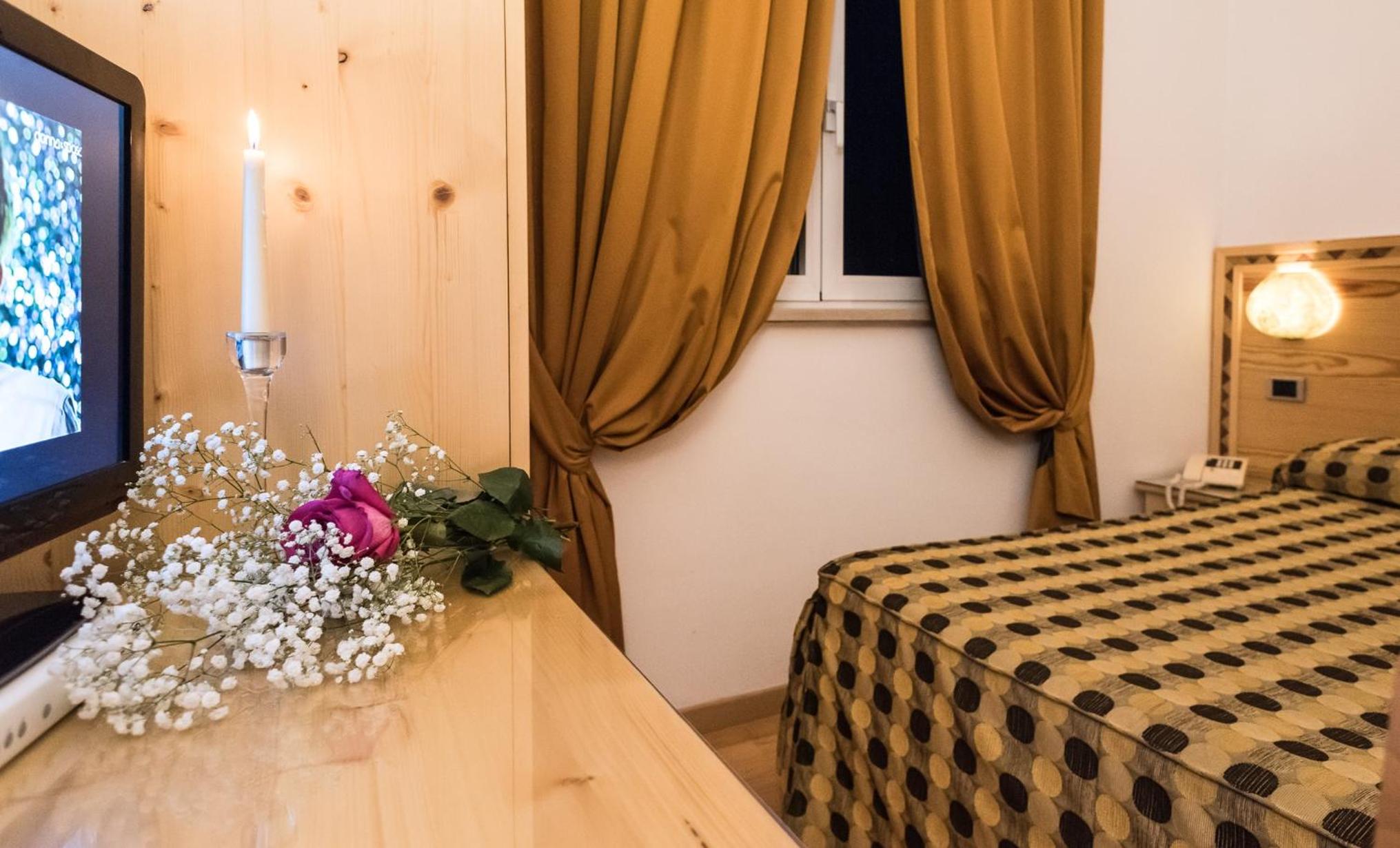 Room With Small Double Bed