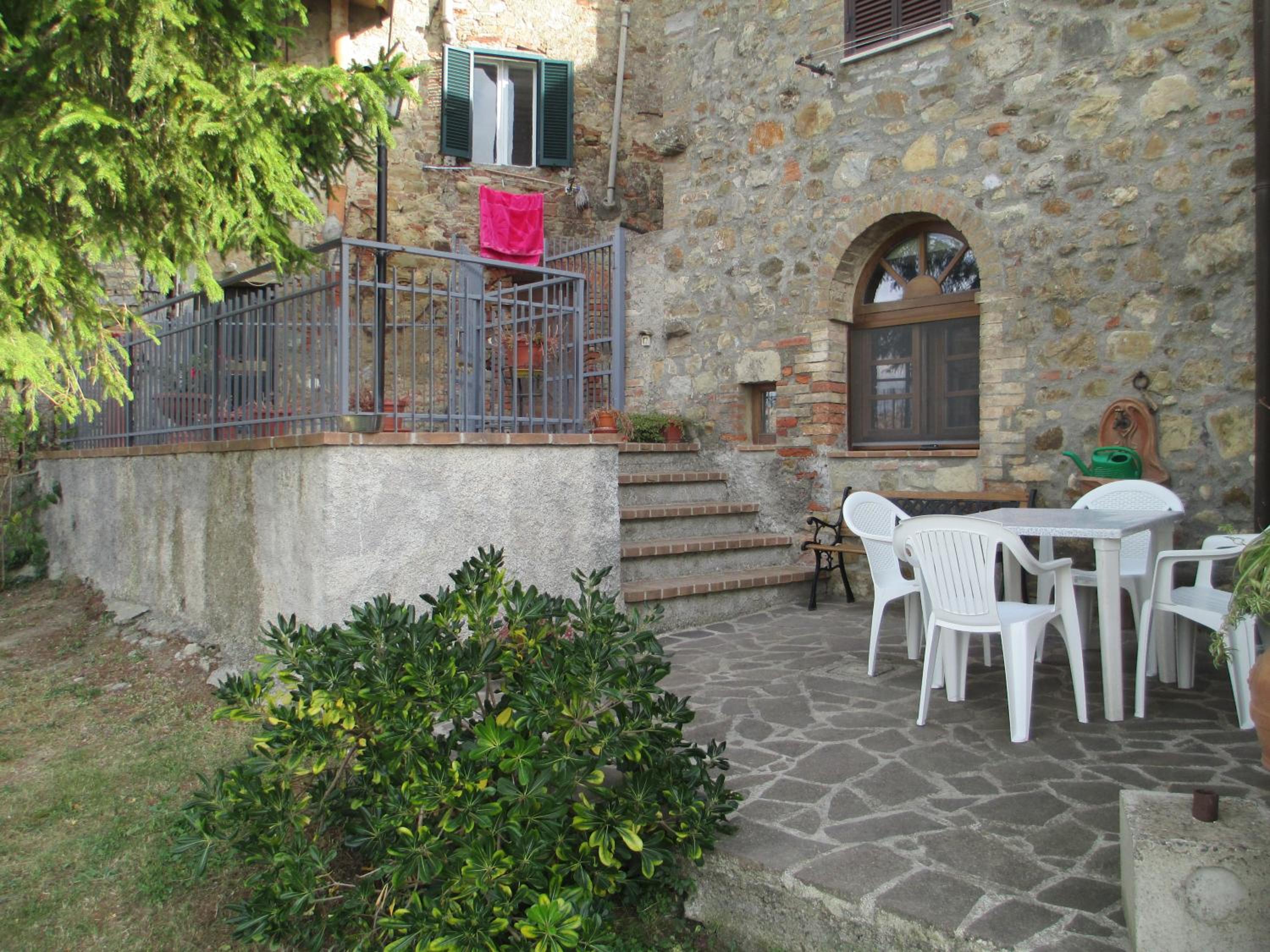 Two-Bedroom House photo 2