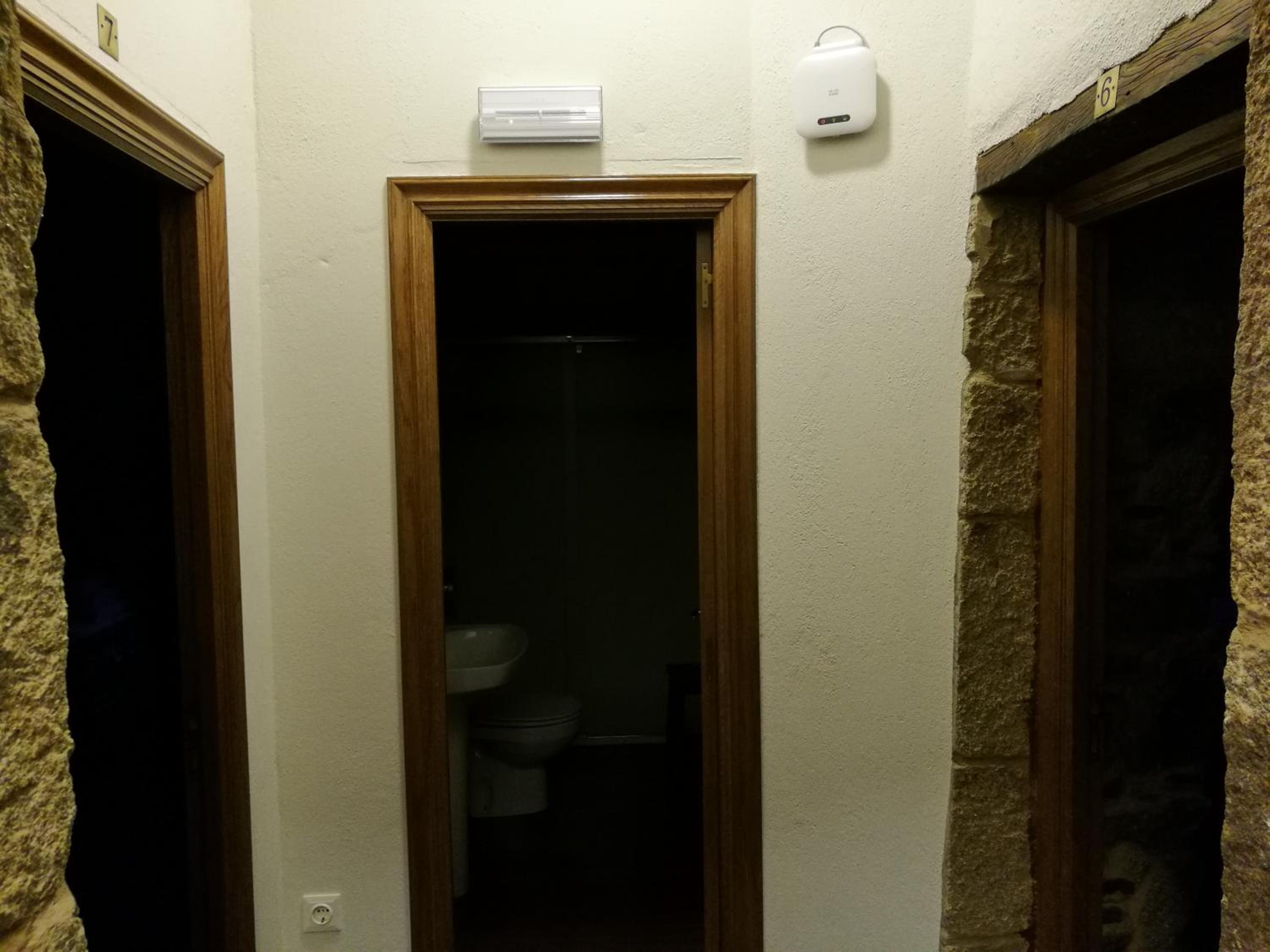 Twin Room with Shared Bathroom photo 3