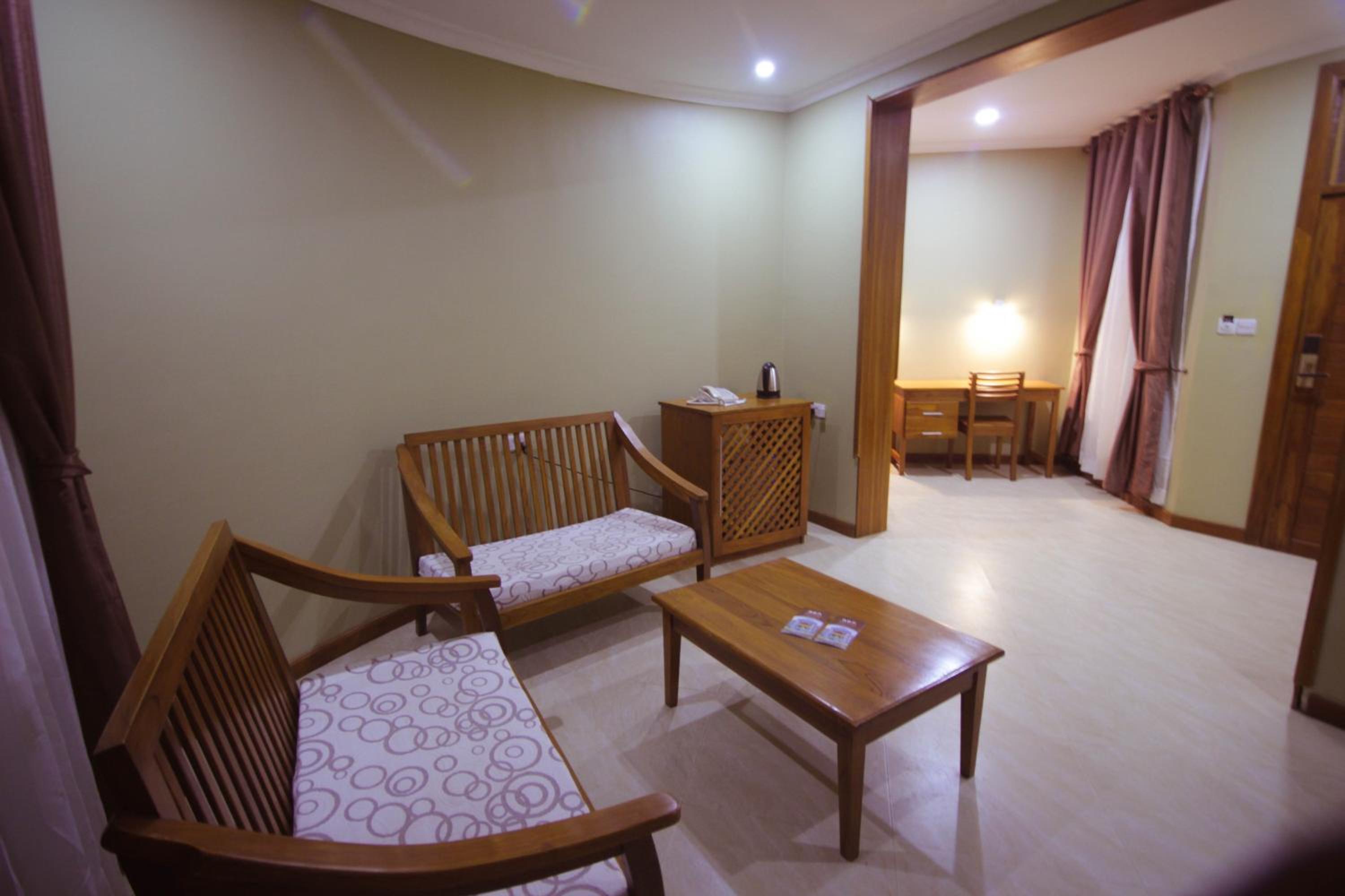 Executive Suite