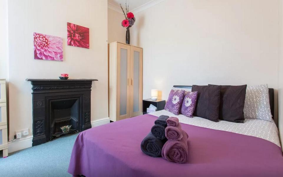Double Room with Shared Bathroom photo 1