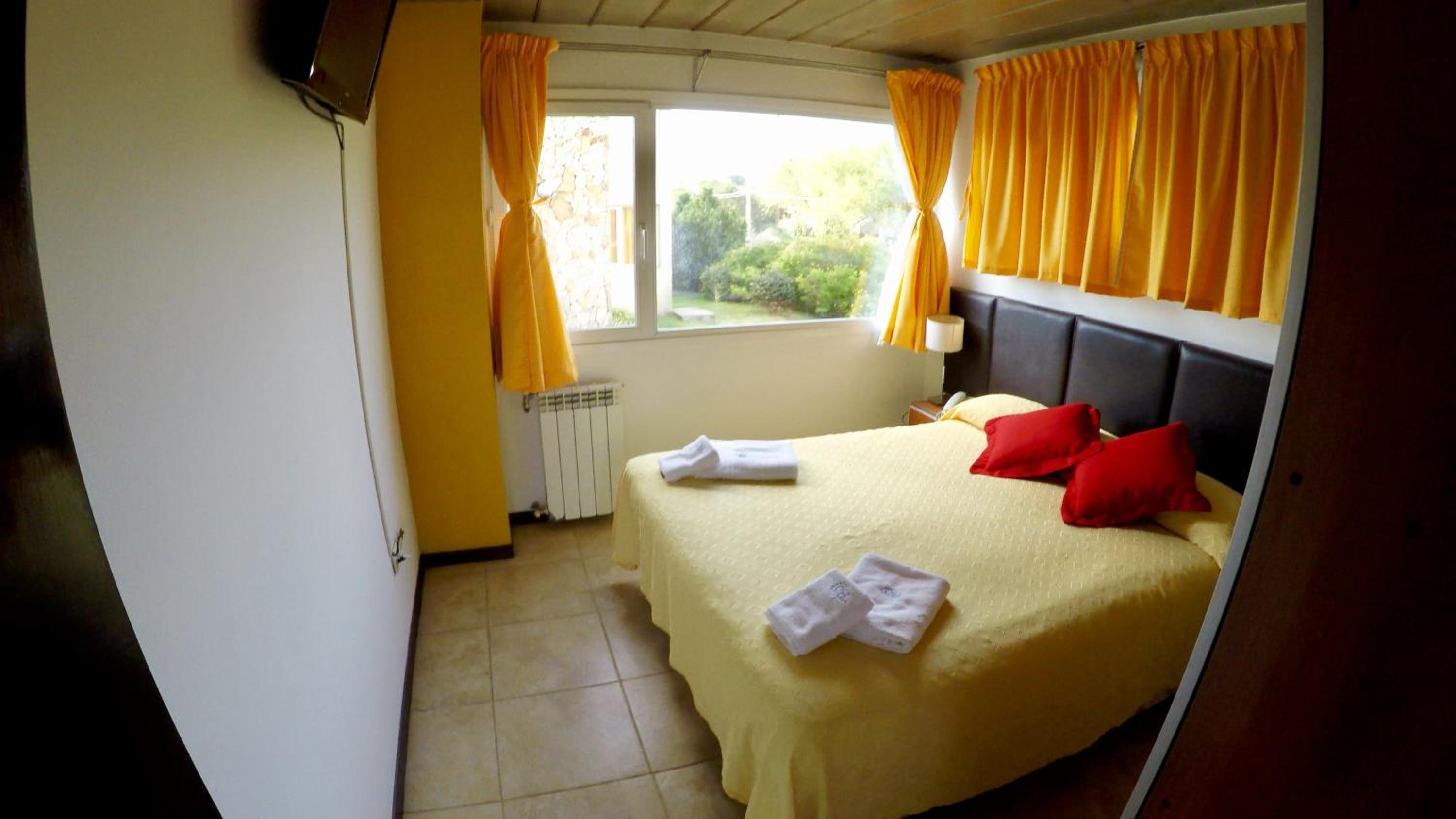 One-Bedroom Bungalow