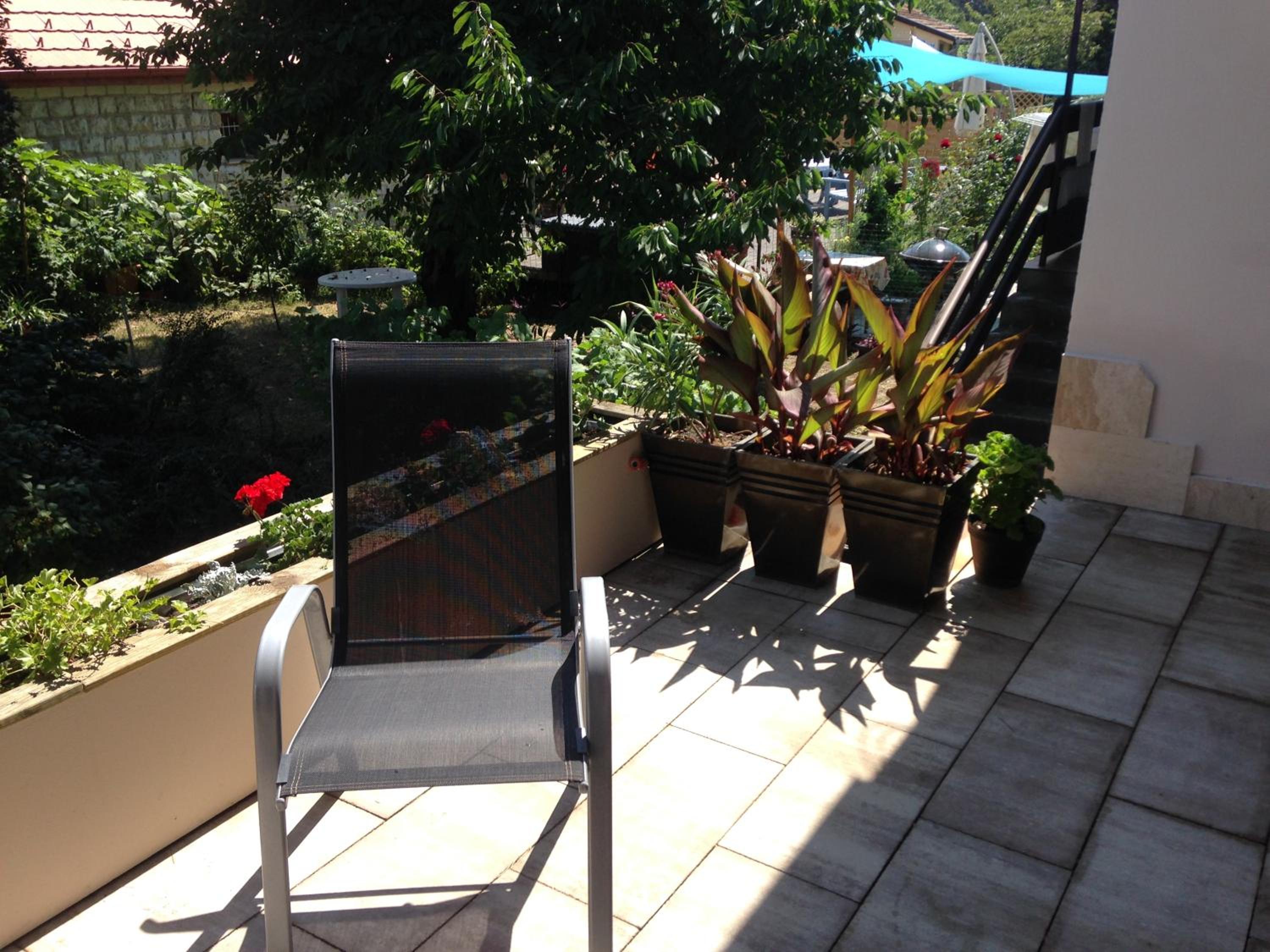 Family Apartment with Terrace (4 Adults) photo 3