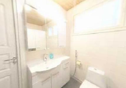 One-Bedroom Apartment with Sauna - Photo 82