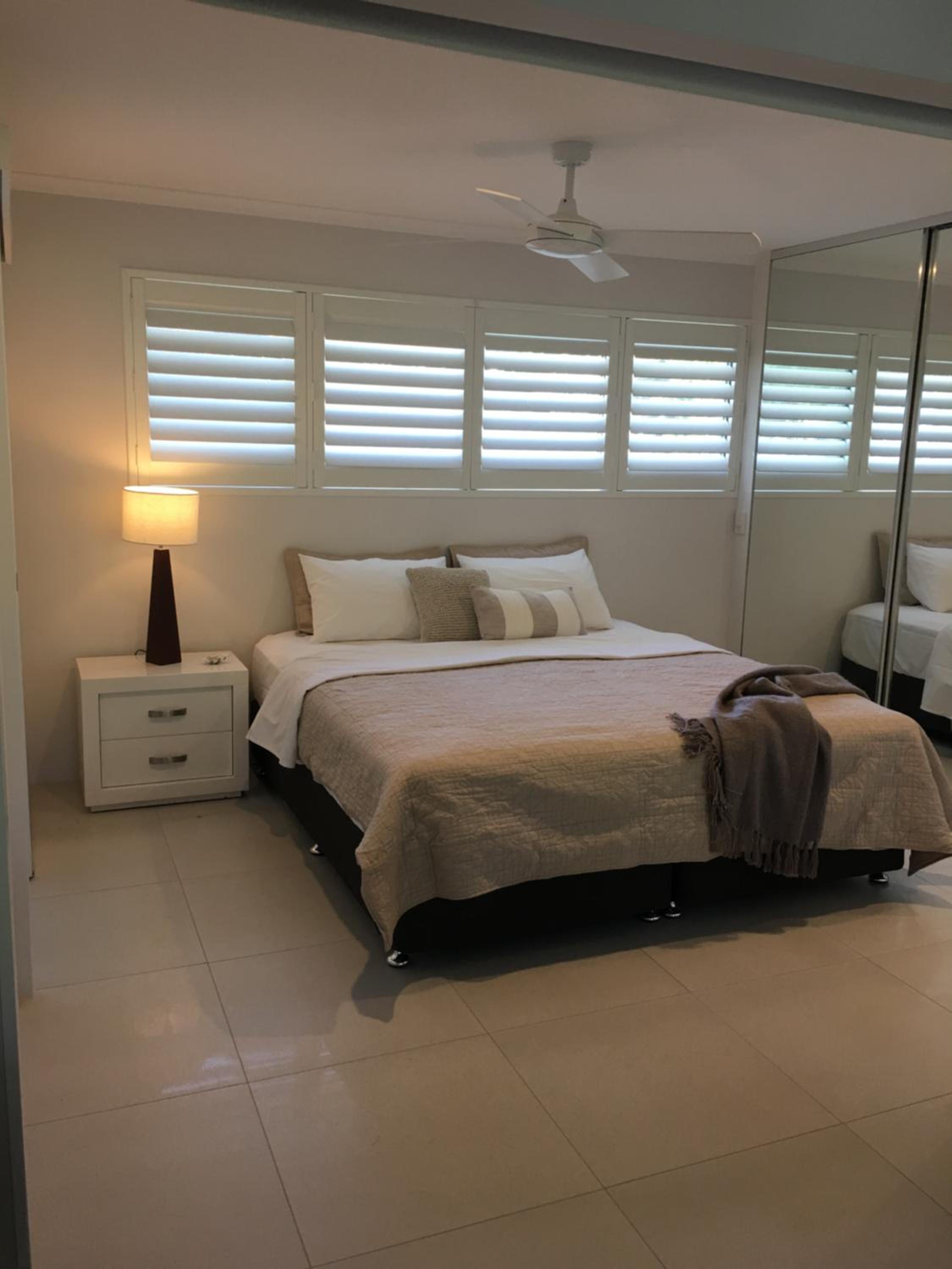1 Bedroom Deluxe Apartment - Downstairs thumbnail 5