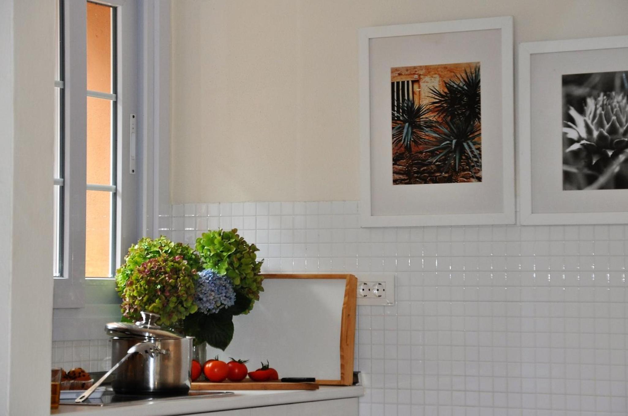 One-Bedroom House - Photo 20