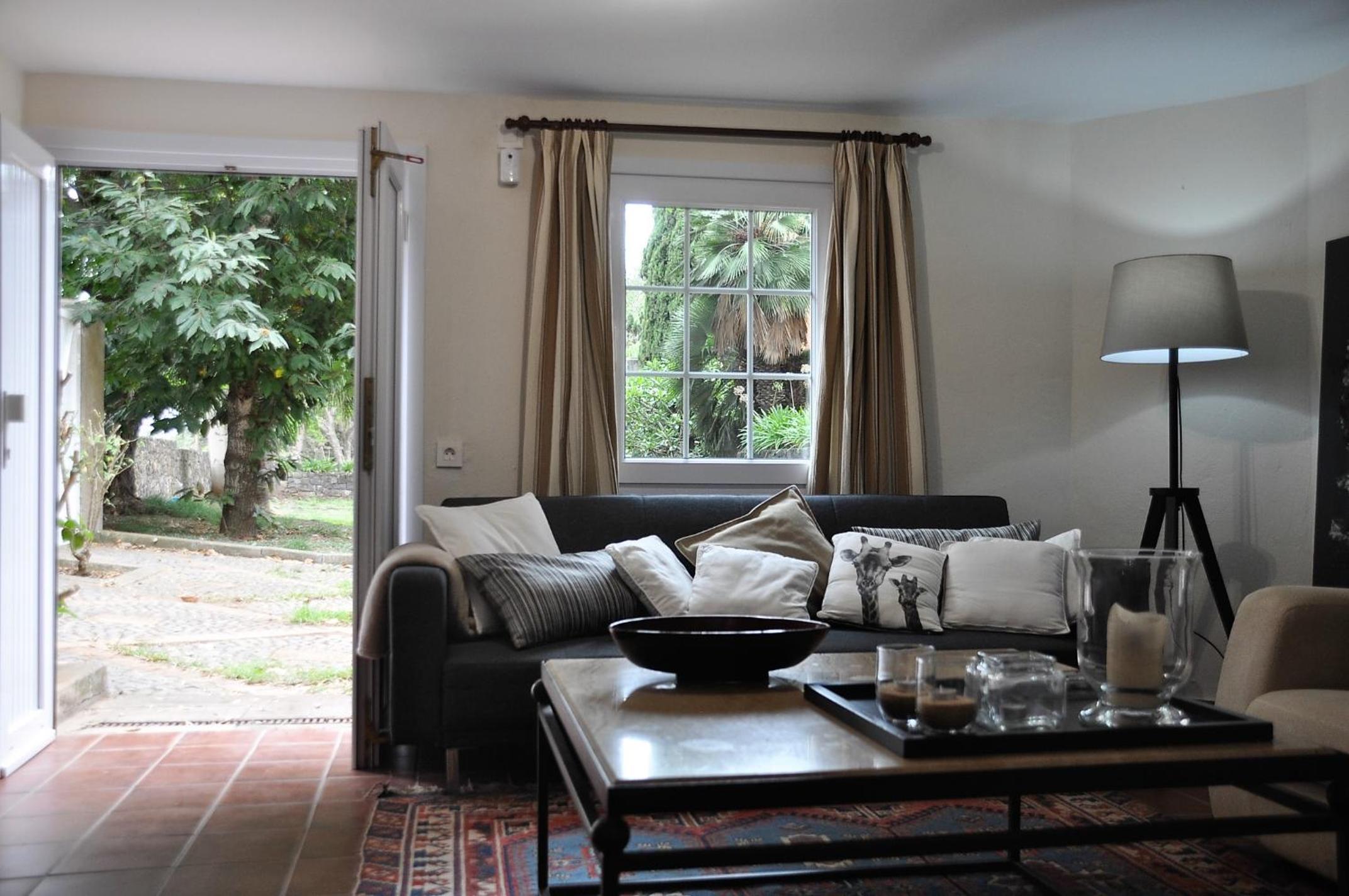 One-Bedroom House - Photo 7