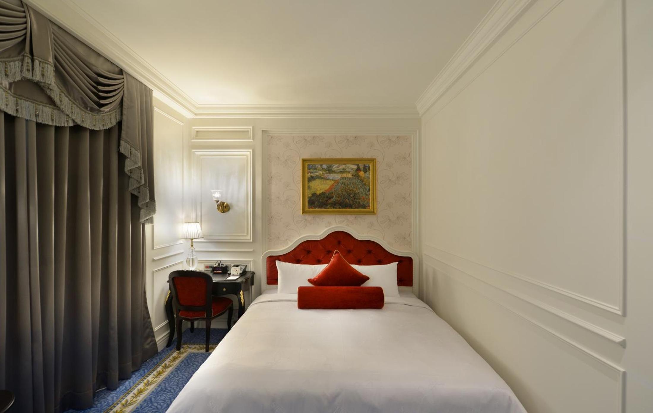 Standard Double Room - Photo 3