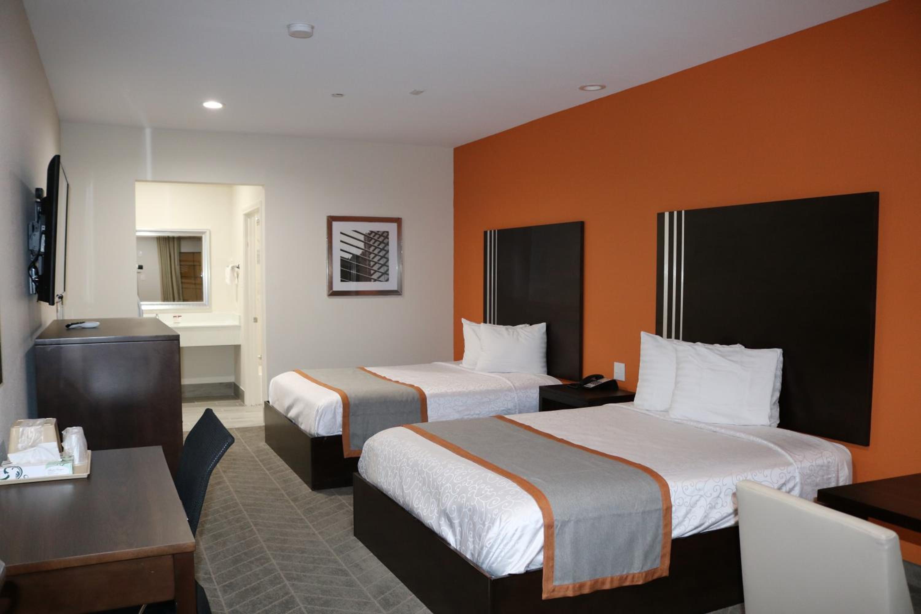 Deluxe Double Room photo 2
