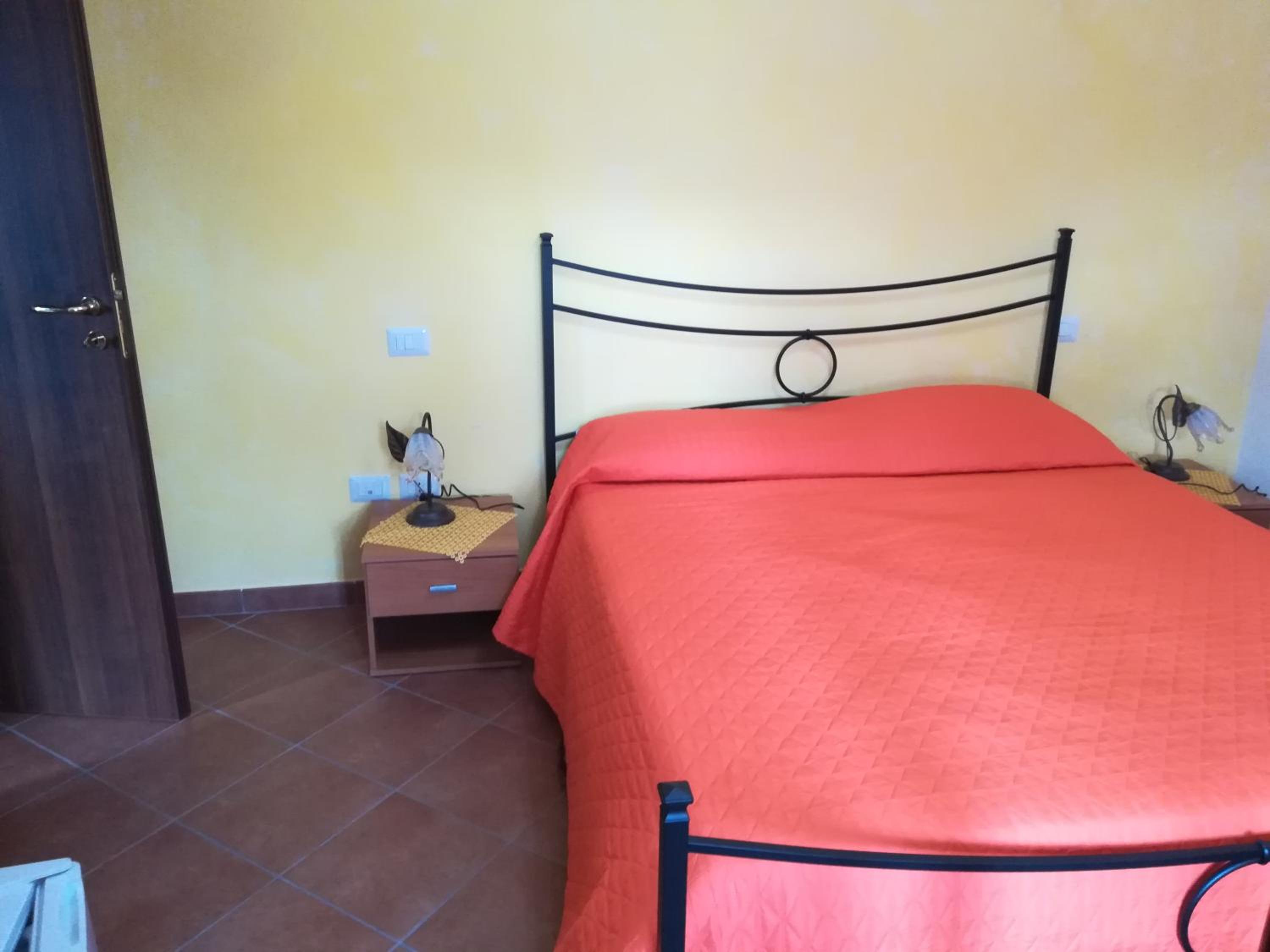 Quadruple Room With Private Bathroom photo 3