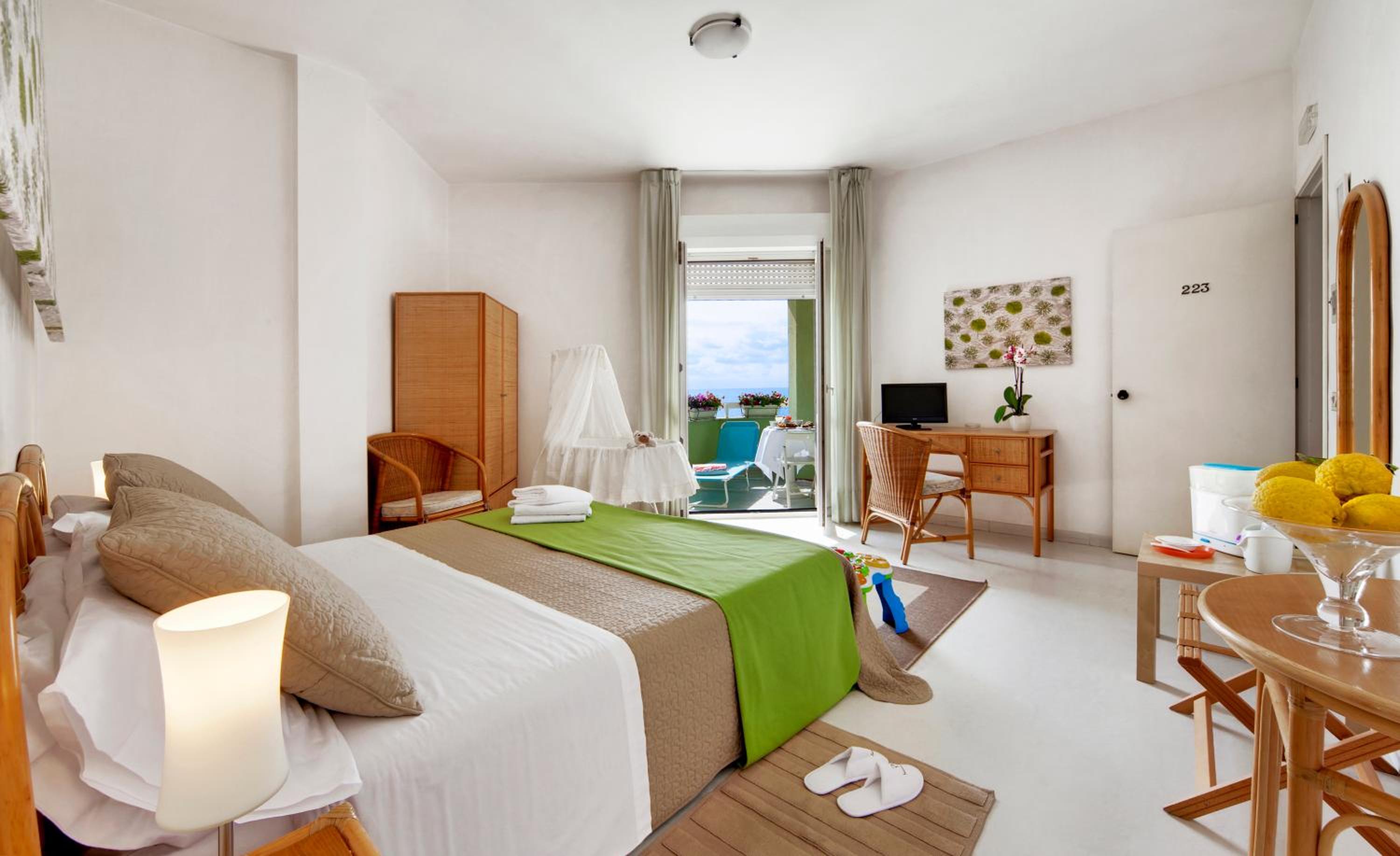 Family Room (2 Adults + 1 Child) with Balcony photo 2