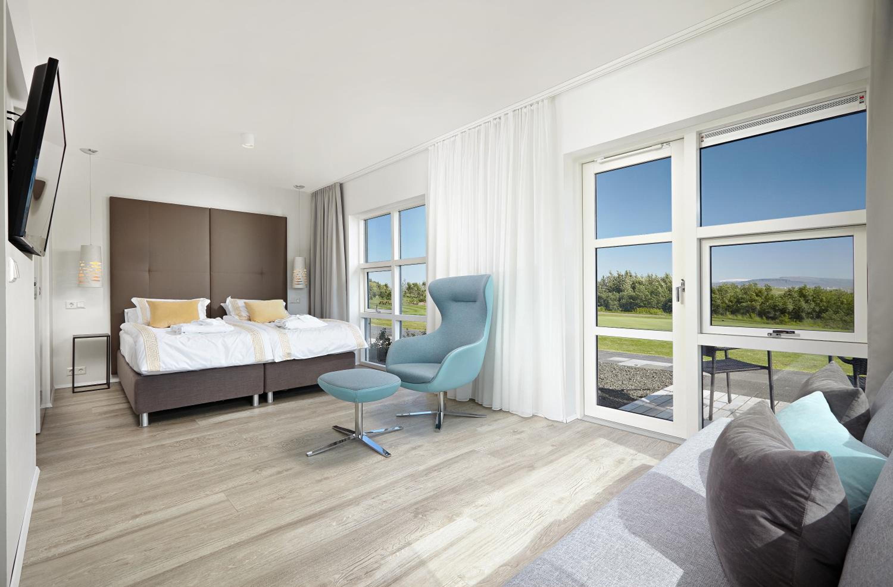 Suite - Photo 5