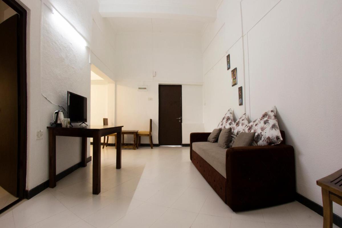 Two-Bedroom Apartment photo 3
