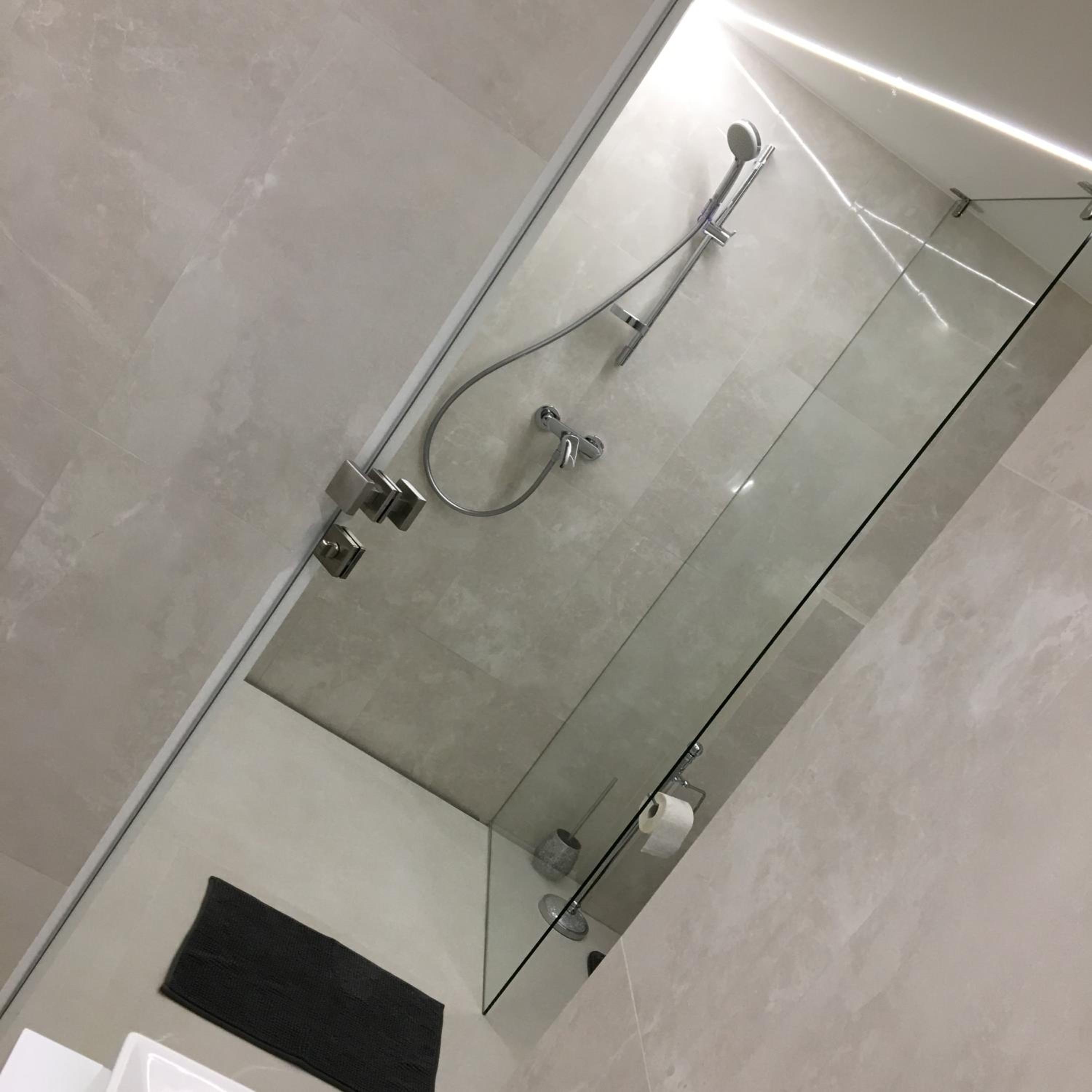 Apartment - Split Level - Photo 8