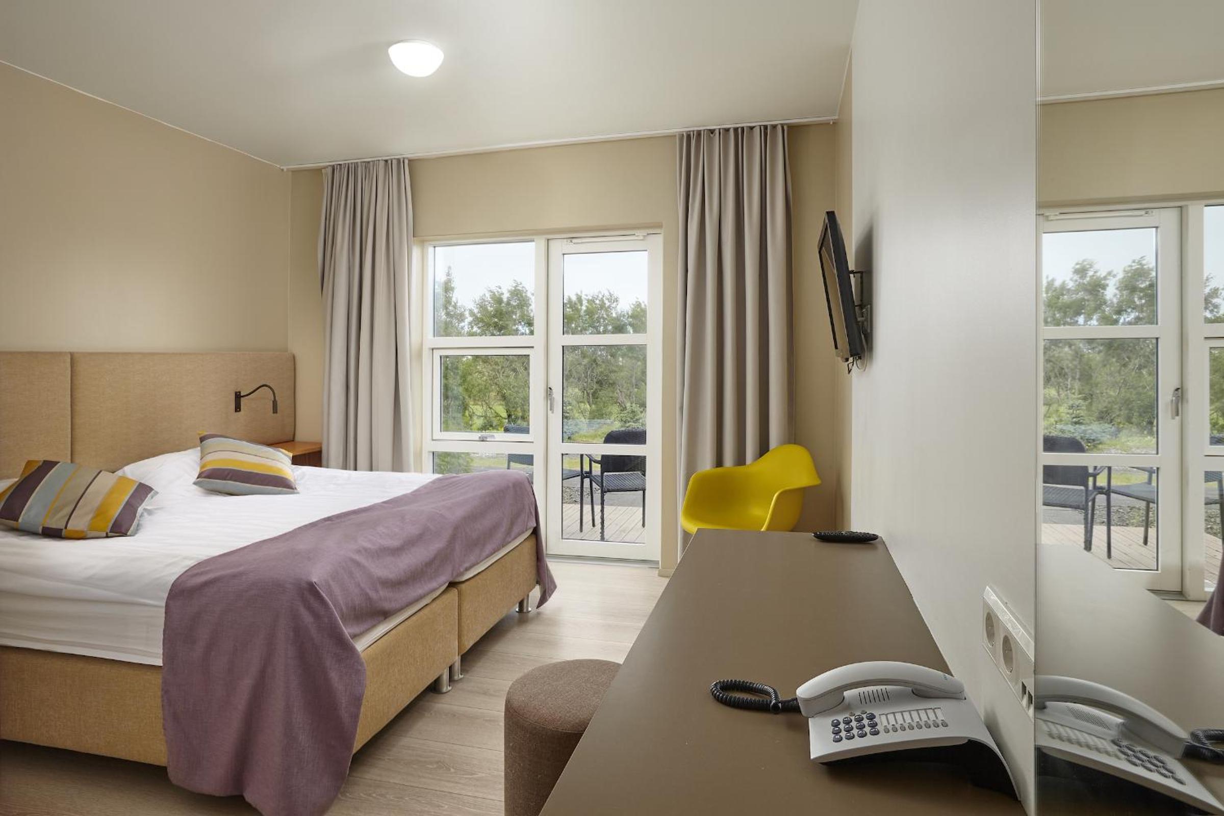Double Room with Mountain View - Photo 8