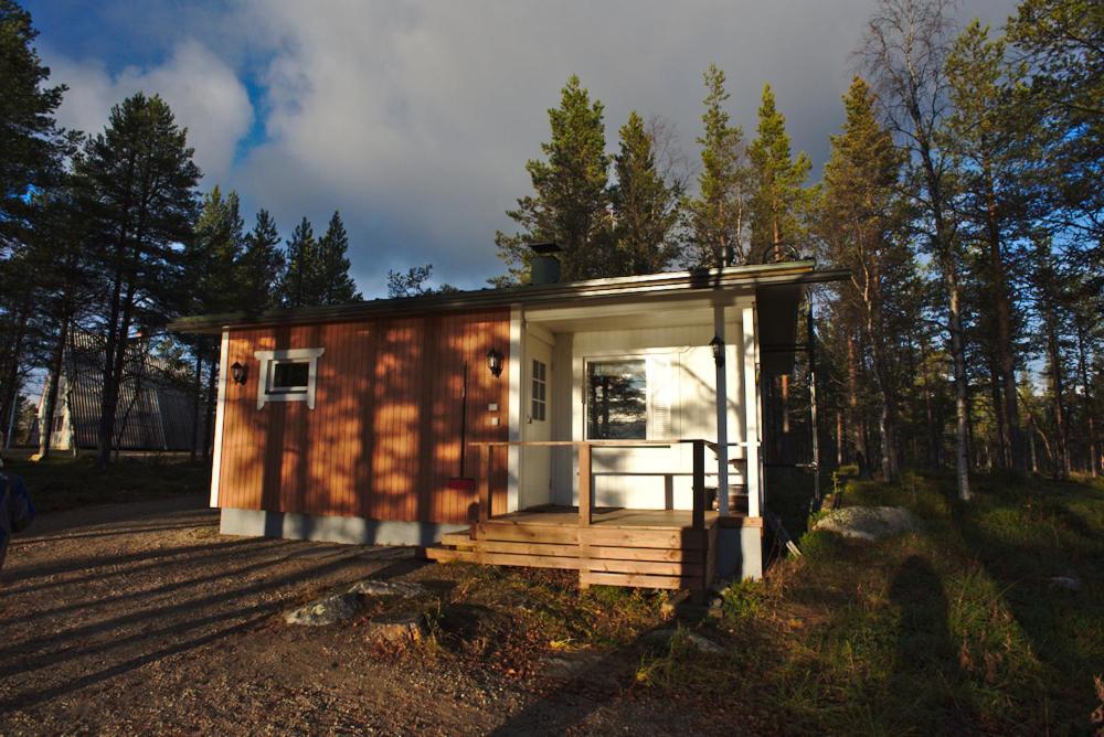 One-Bedroom Cottage - Photo 17